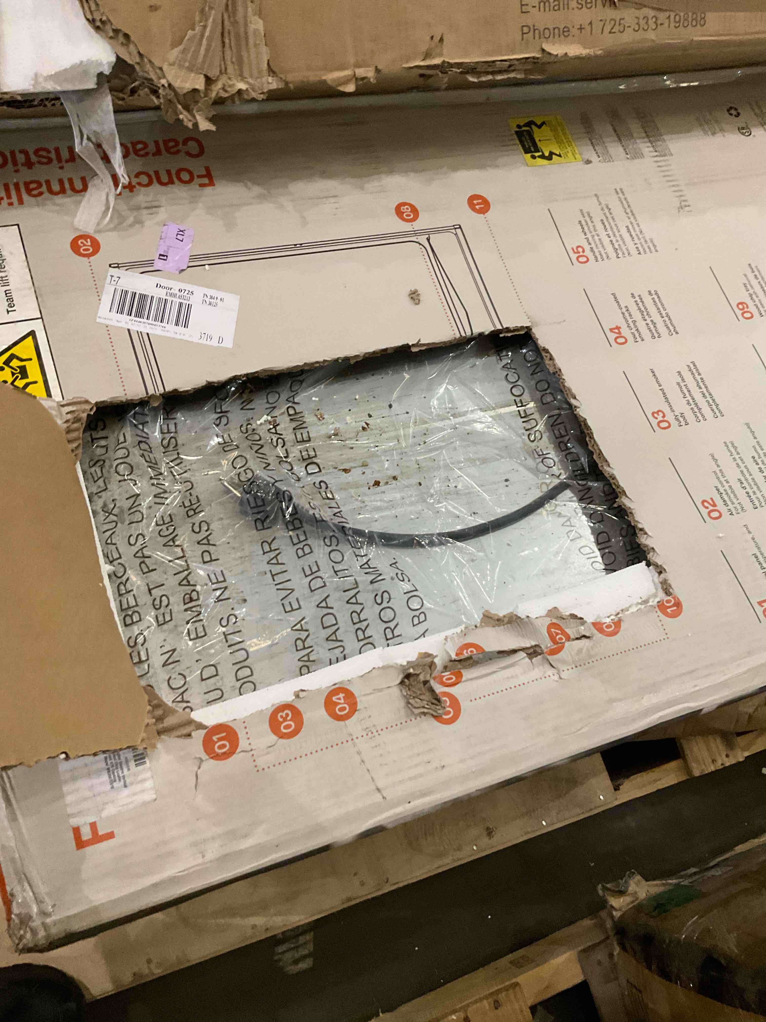 https://s3.amazonaws.com/lotting-images-prod/bidfta/PPE2576670_1745843899258.jpeg