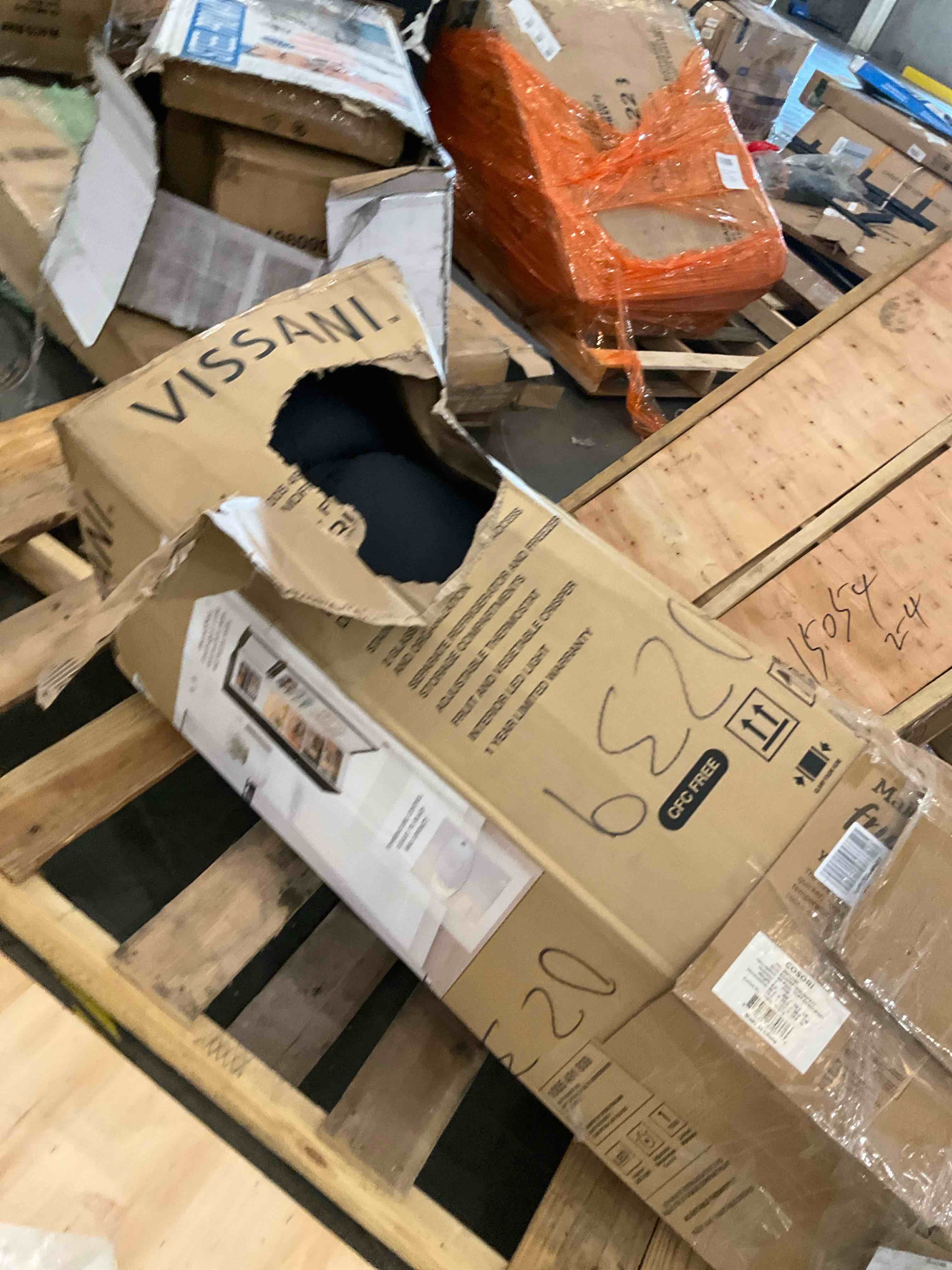 https://s3.amazonaws.com/lotting-images-prod/bidfta/PPE2576690_1745847787288.jpeg