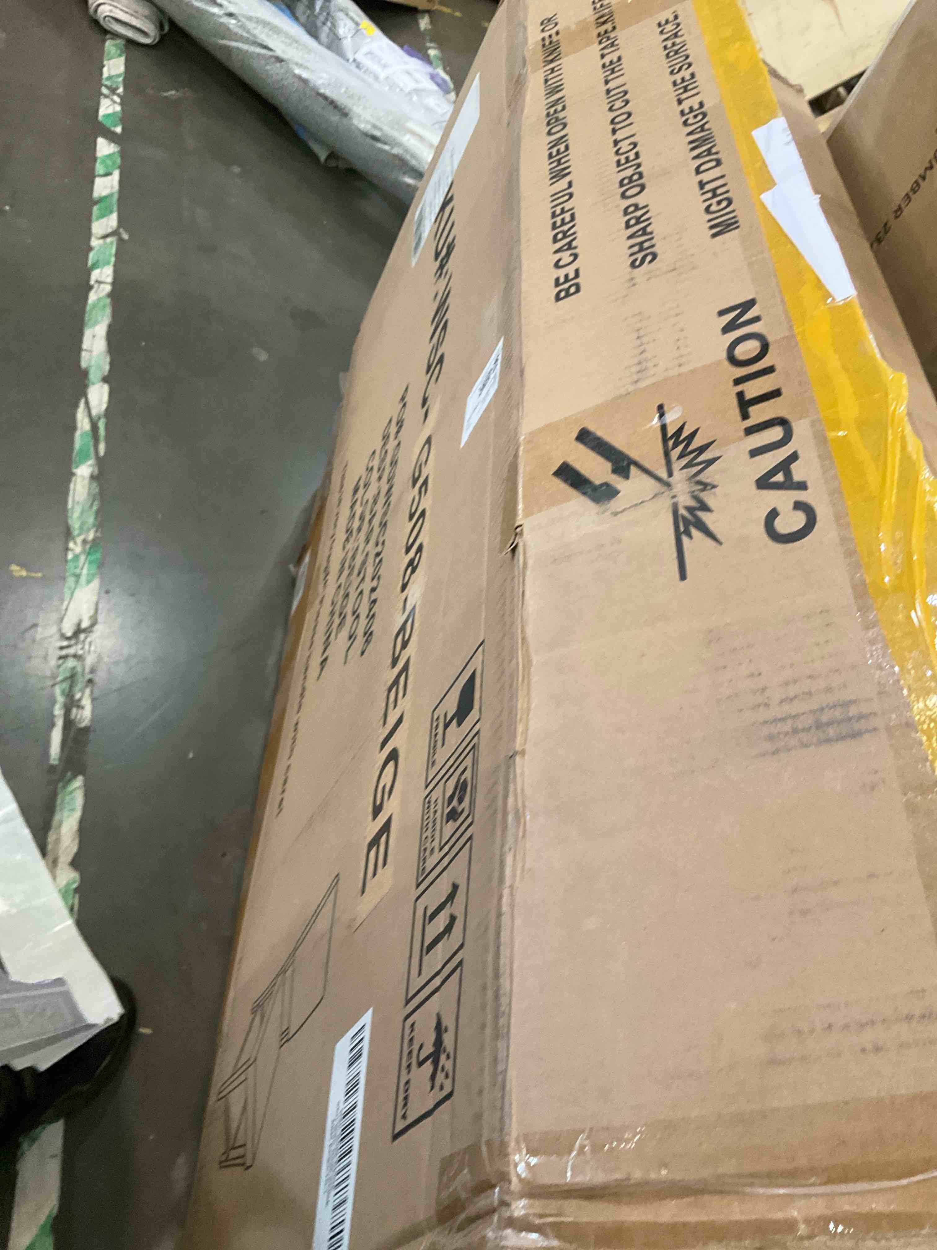 https://s3.amazonaws.com/lotting-images-prod/bidfta/PPE2577326_1746207857384.jpeg
