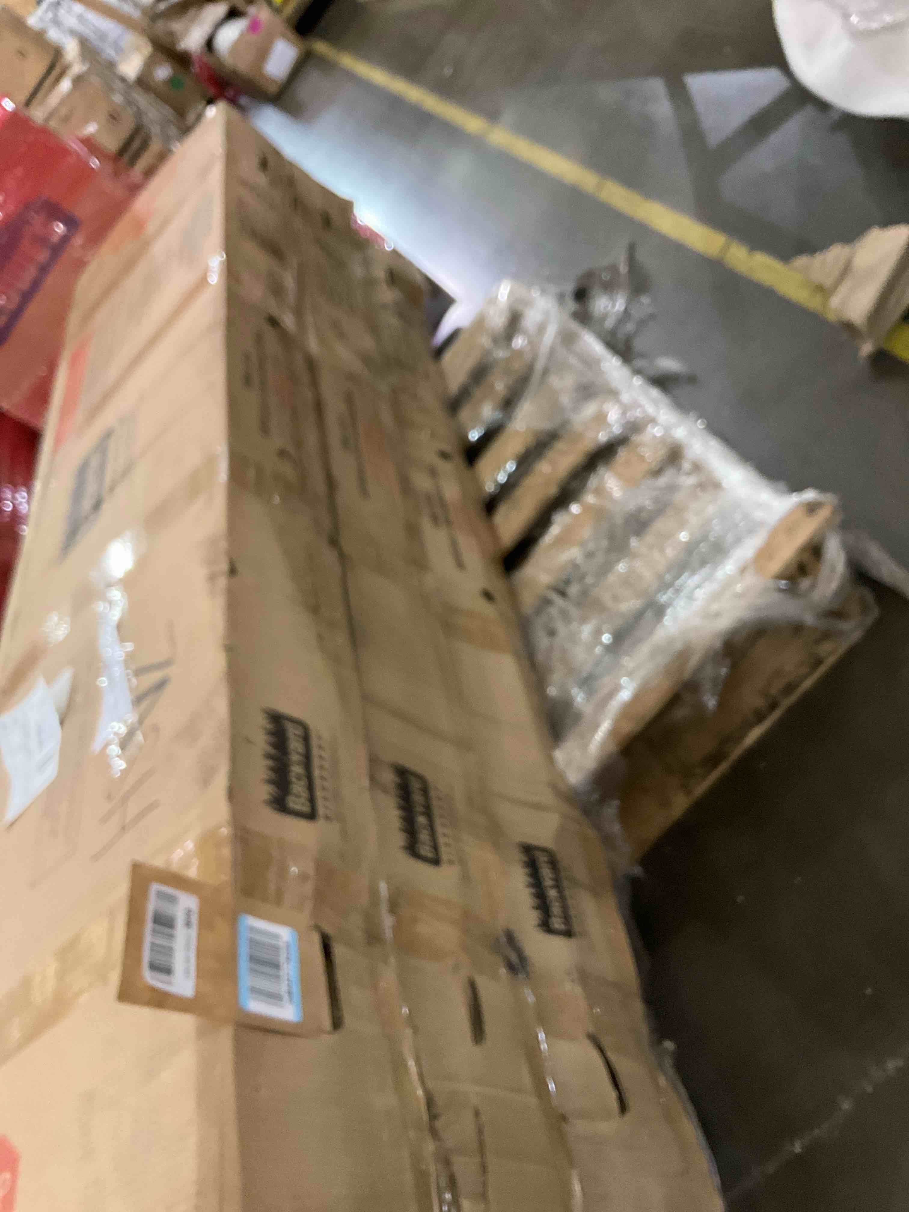 https://s3.amazonaws.com/lotting-images-prod/bidfta/PPE2577529_1746459908198.jpeg