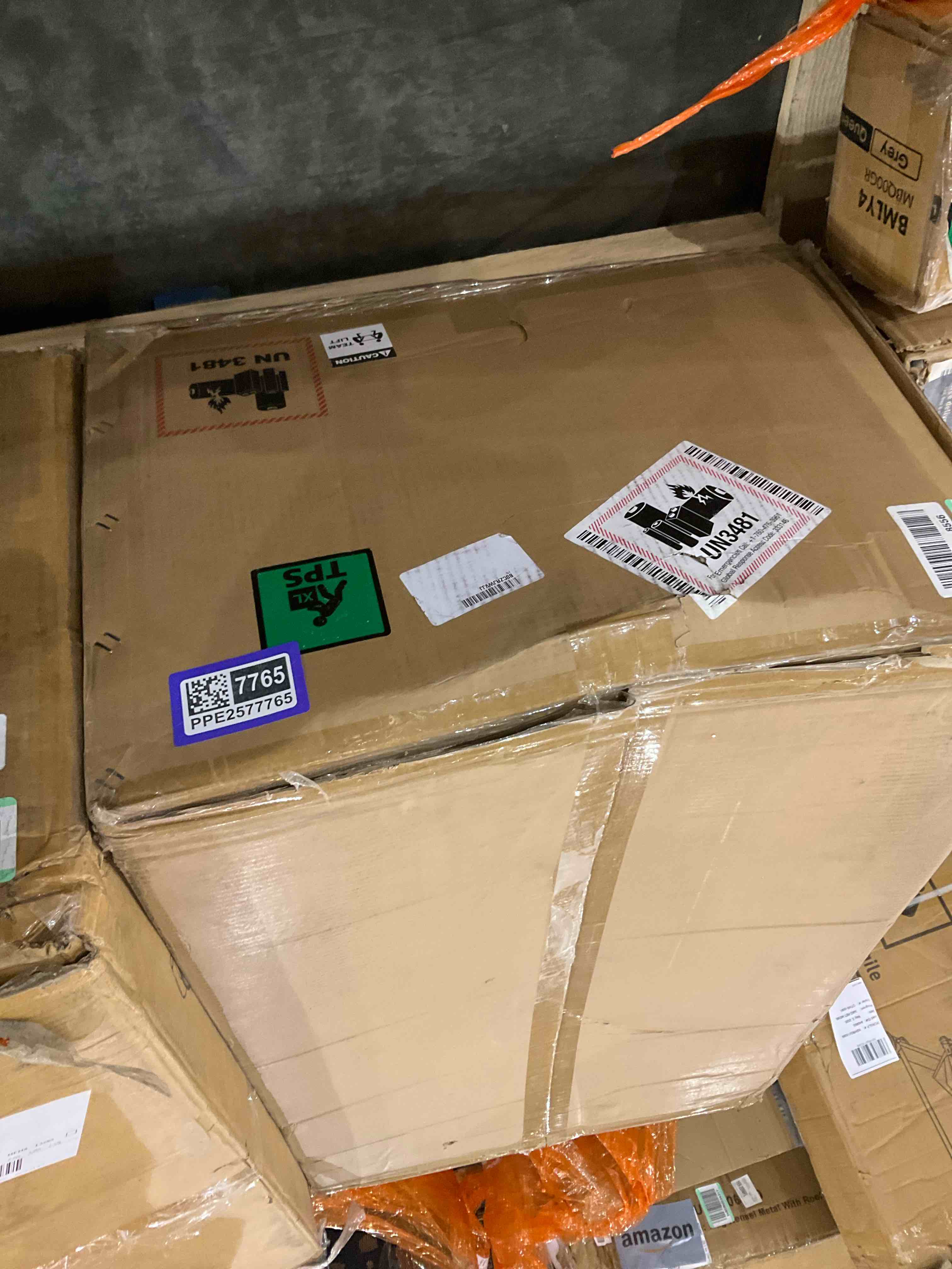 https://s3.amazonaws.com/lotting-images-prod/bidfta/PPE2577765_1746535965332.jpeg