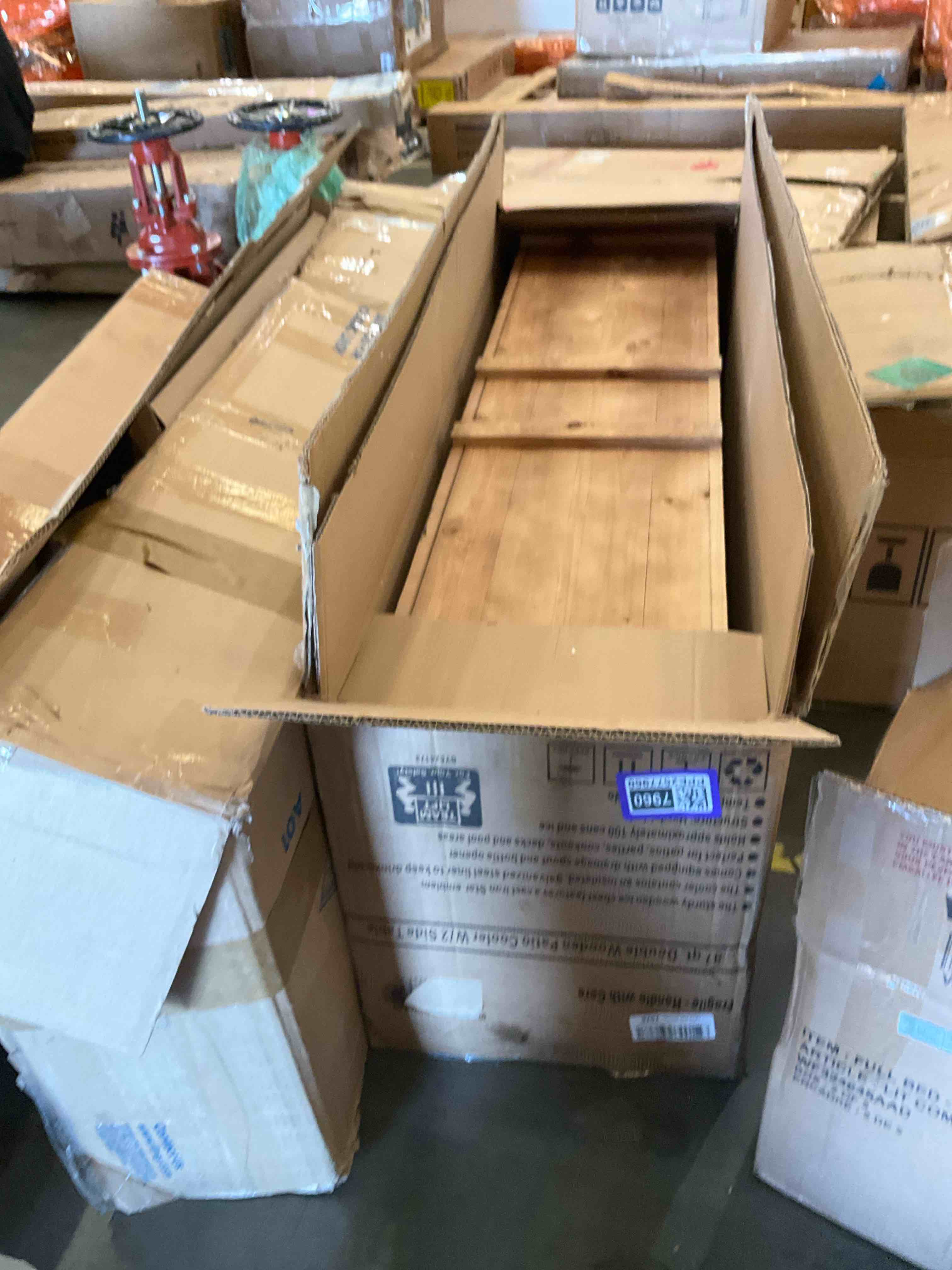 https://s3.amazonaws.com/lotting-images-prod/bidfta/PPE2577960_1746556306186.jpeg