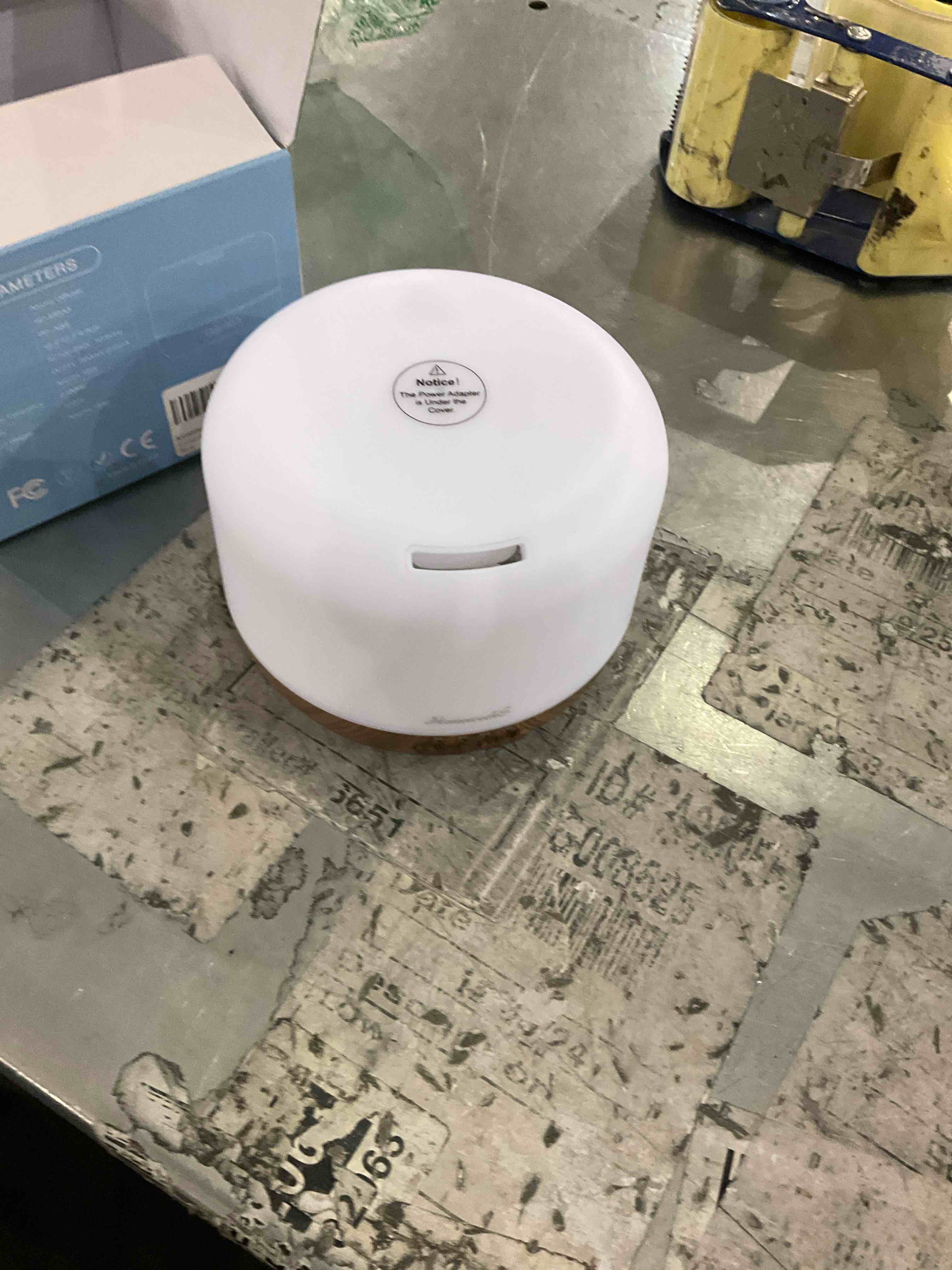 https://s3.amazonaws.com/lotting-images-prod/bidfta/PPE2578354_1745246100218.jpeg