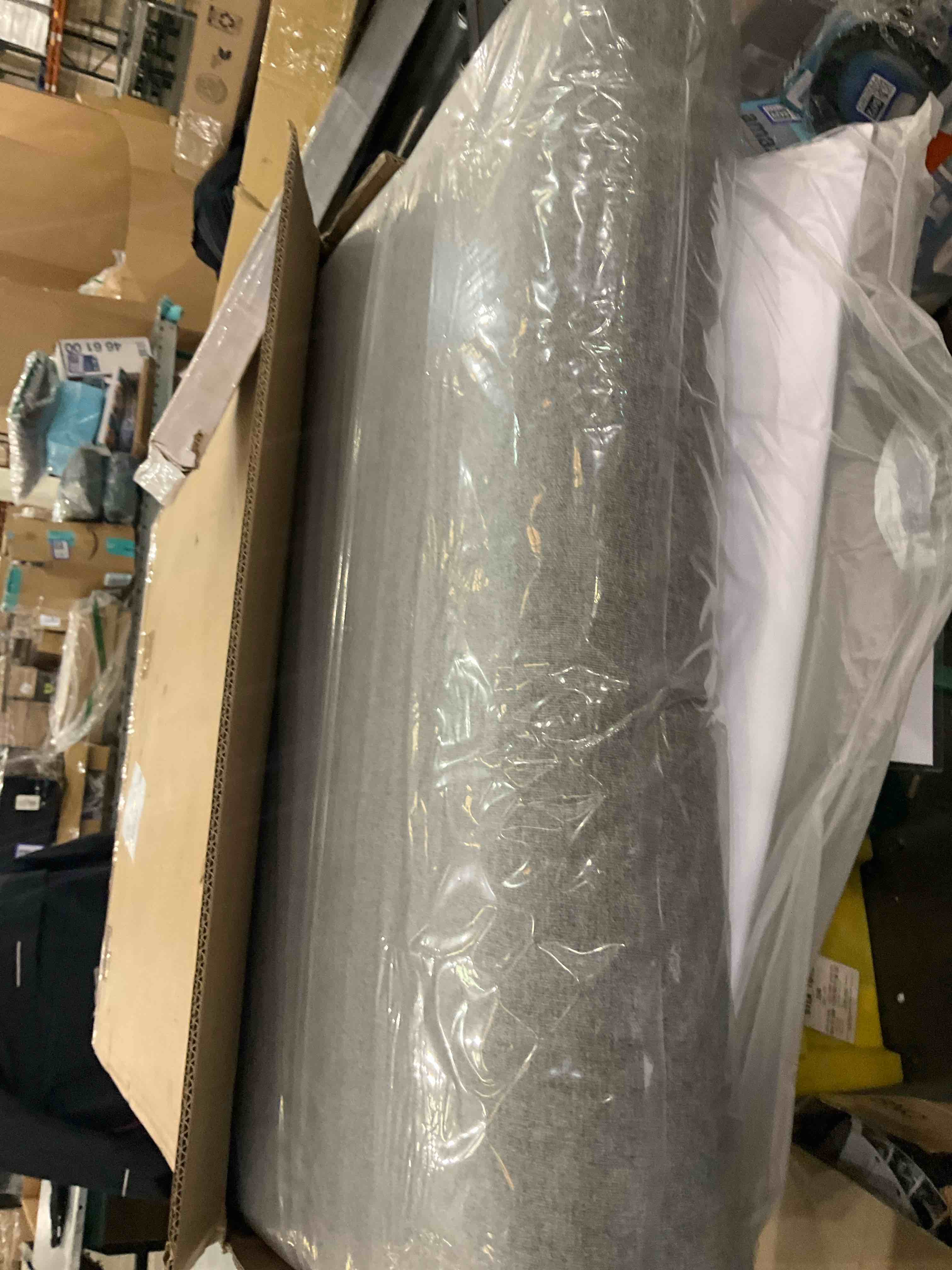 https://s3.amazonaws.com/lotting-images-prod/bidfta/PPE2578581_1745256688619.jpeg