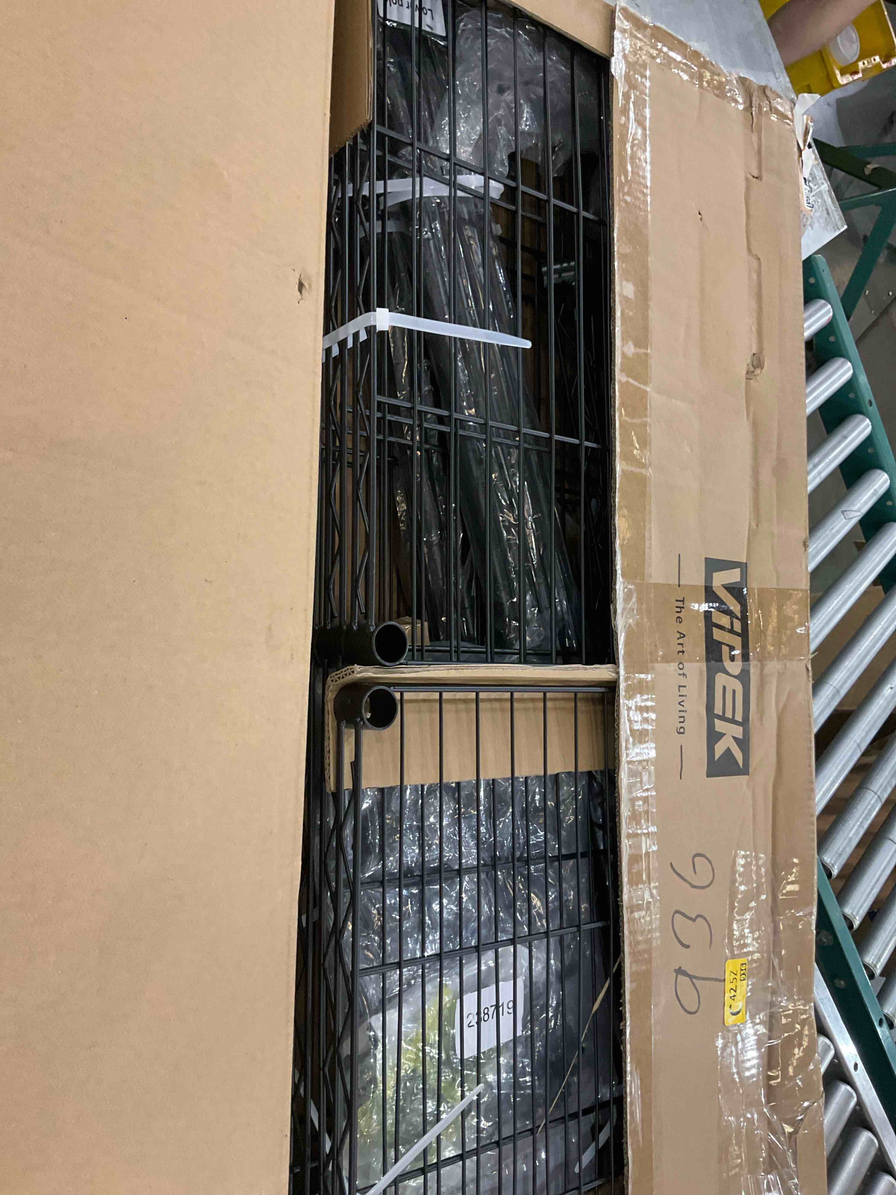 https://s3.amazonaws.com/lotting-images-prod/bidfta/PPE2578668_1745260266434.jpeg