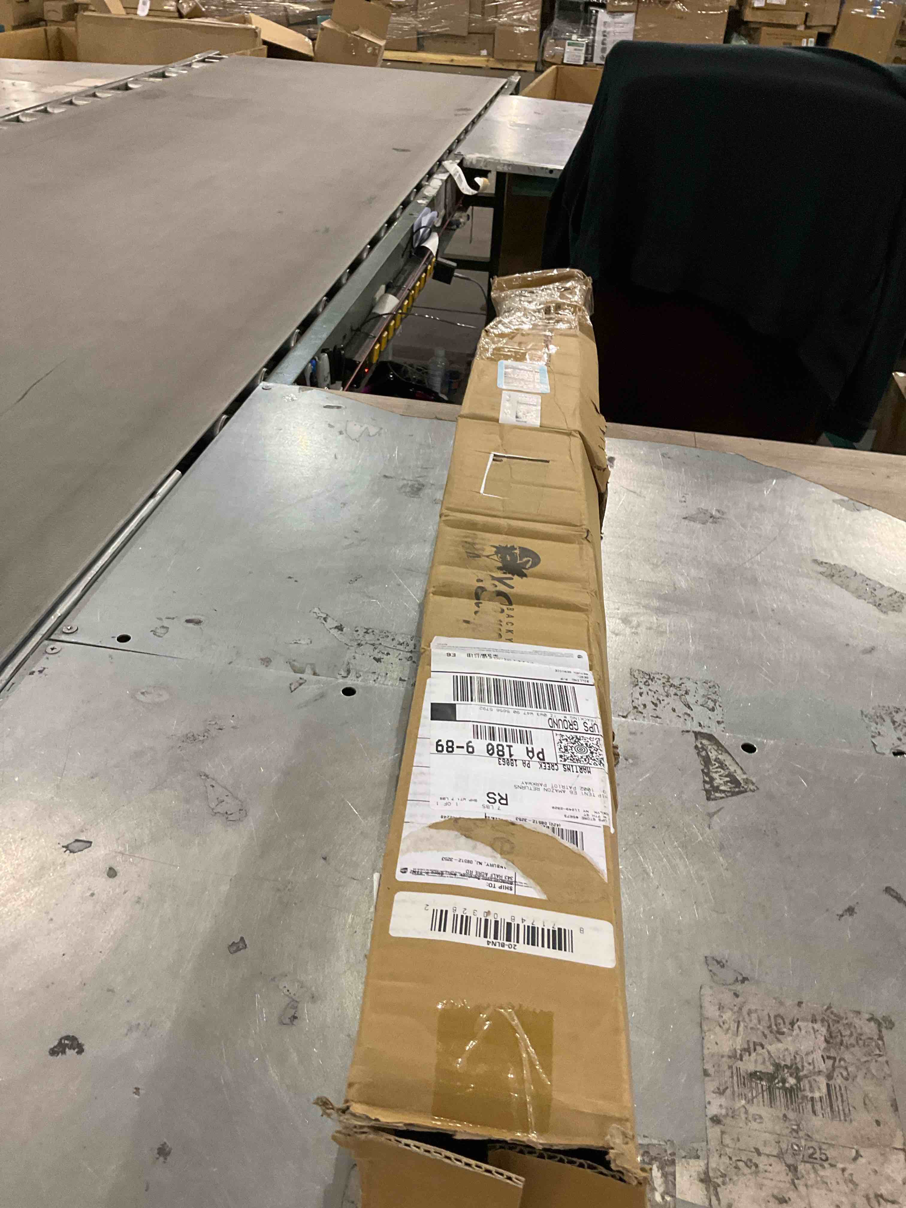 https://s3.amazonaws.com/lotting-images-prod/bidfta/PPE2578808_1745321707972.jpeg