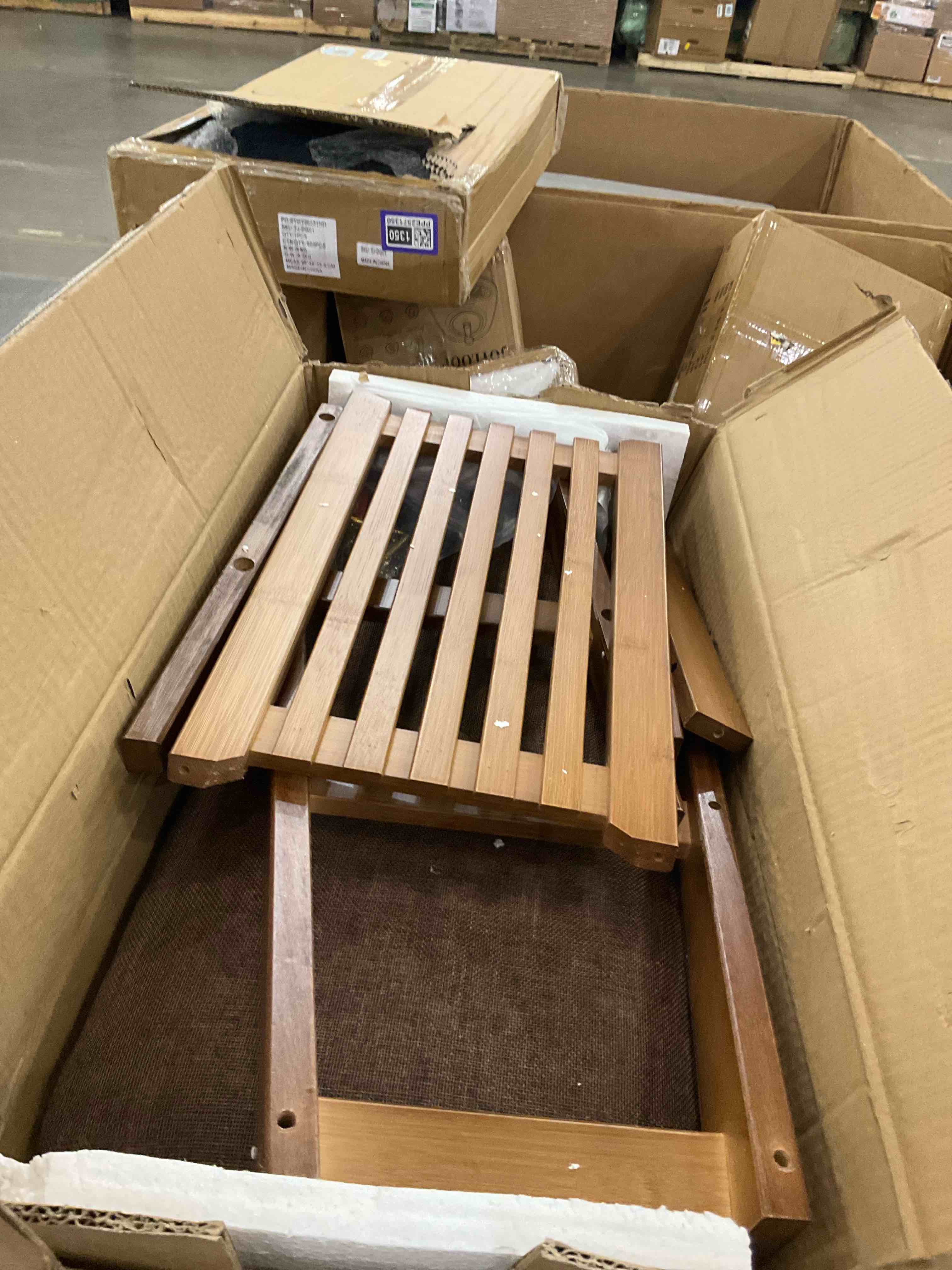 https://s3.amazonaws.com/lotting-images-prod/bidfta/PPE2579342_1746195417134.jpeg
