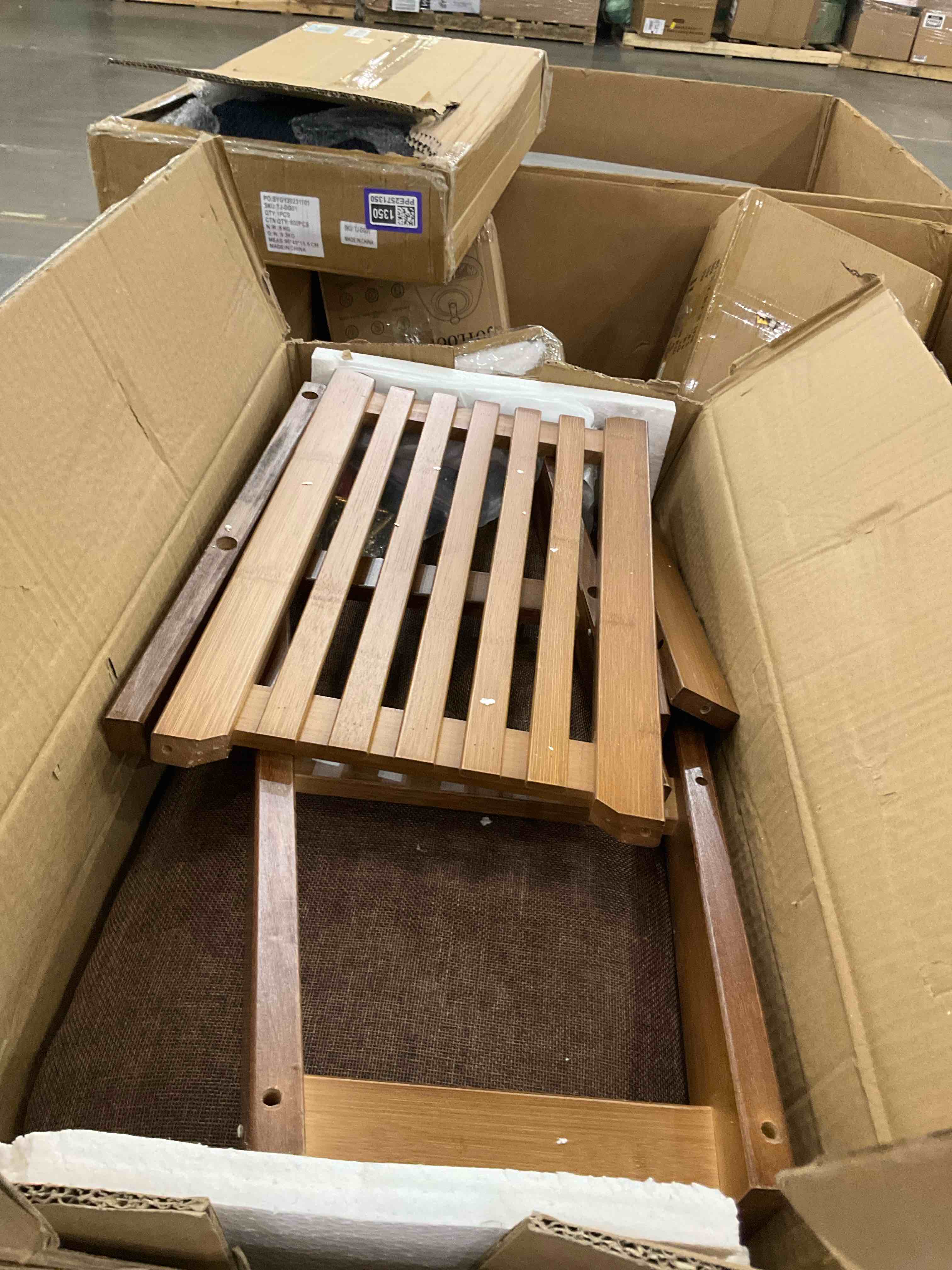 https://s3.amazonaws.com/lotting-images-prod/bidfta/PPE2579342_1746195418432.jpeg