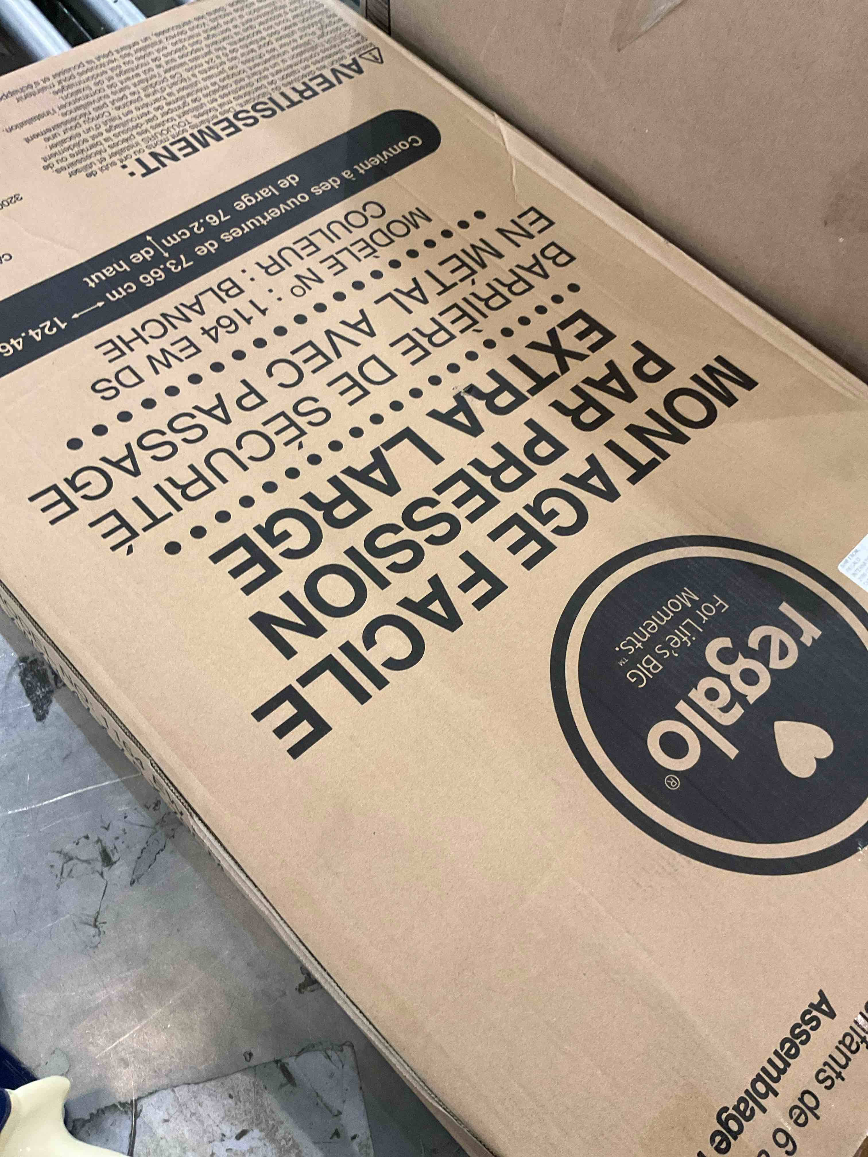 https://s3.amazonaws.com/lotting-images-prod/bidfta/PPE2579387_1745340960911.jpeg