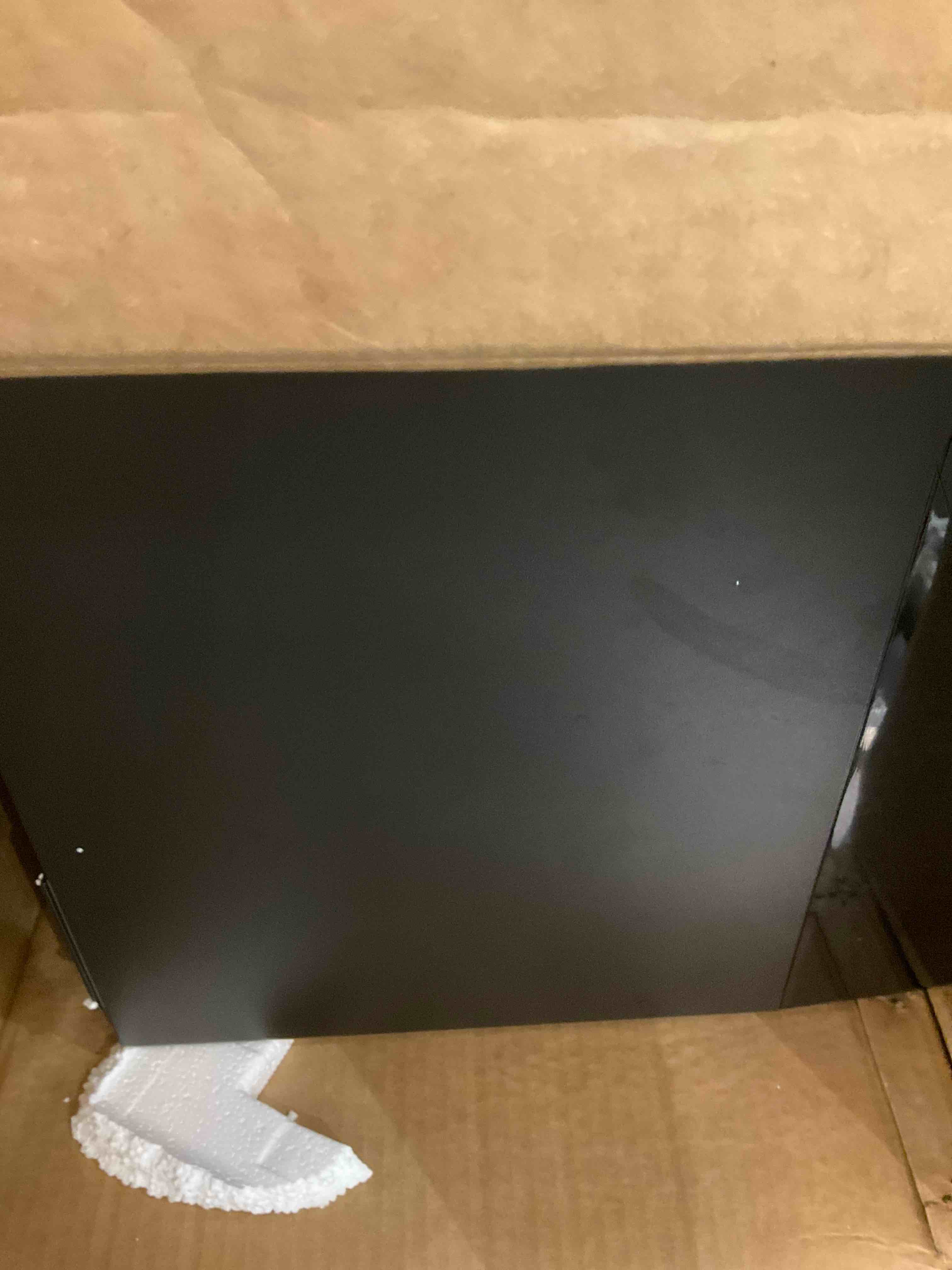 https://s3.amazonaws.com/lotting-images-prod/bidfta/PPE2579459_1745341442981.jpeg