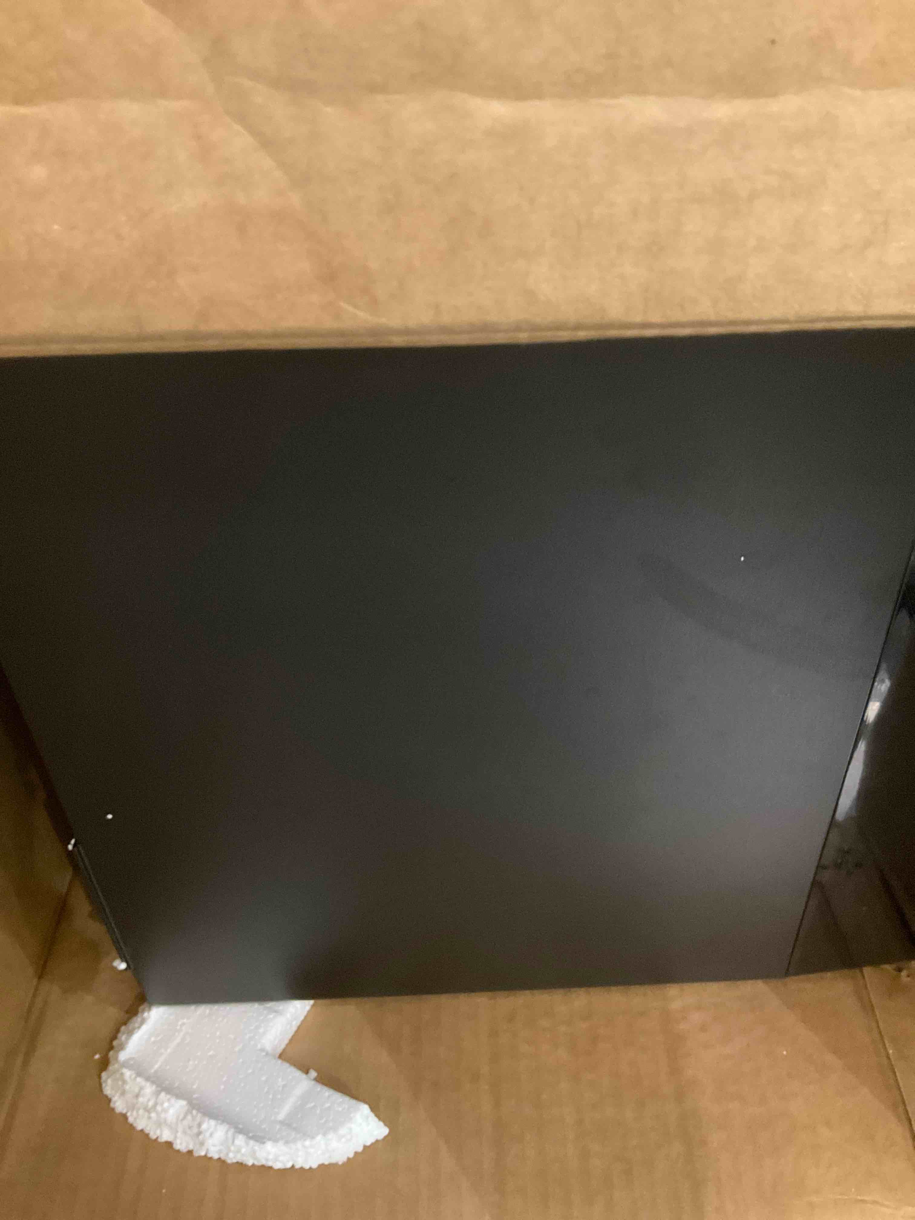 https://s3.amazonaws.com/lotting-images-prod/bidfta/PPE2579459_1745341443884.jpeg