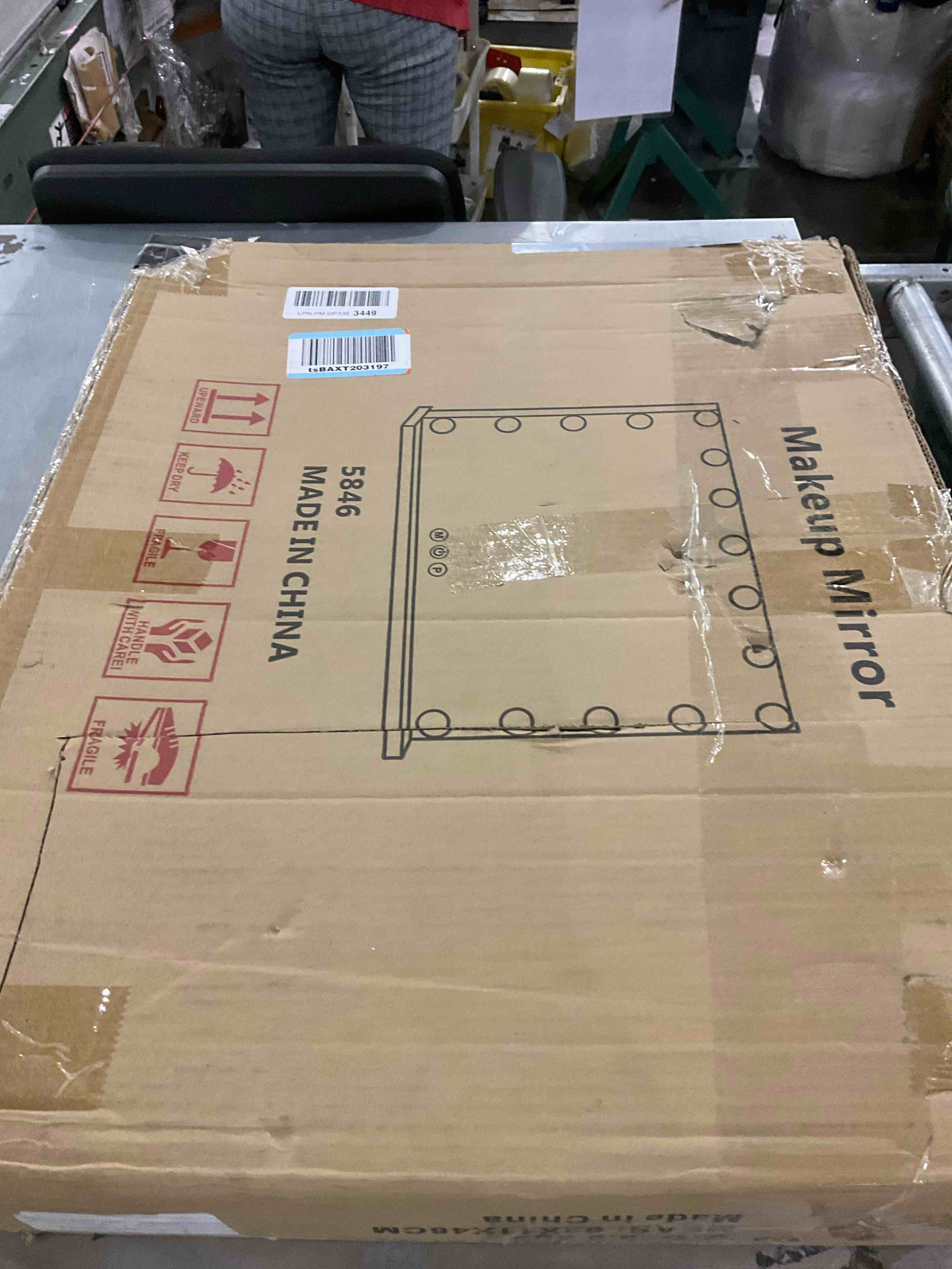https://s3.amazonaws.com/lotting-images-prod/bidfta/PPE2579769_1745408002410.jpeg