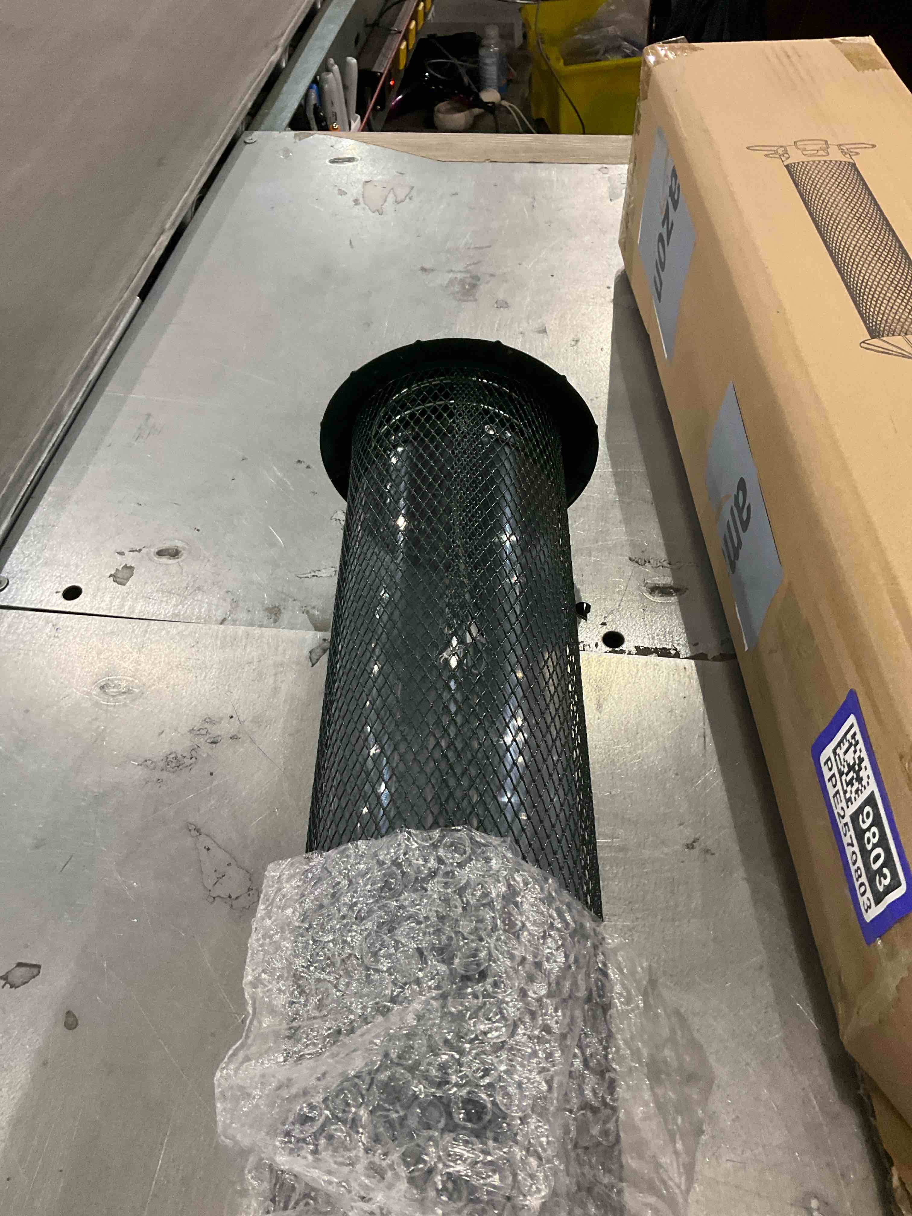 https://s3.amazonaws.com/lotting-images-prod/bidfta/PPE2579803_1745408099845.jpeg