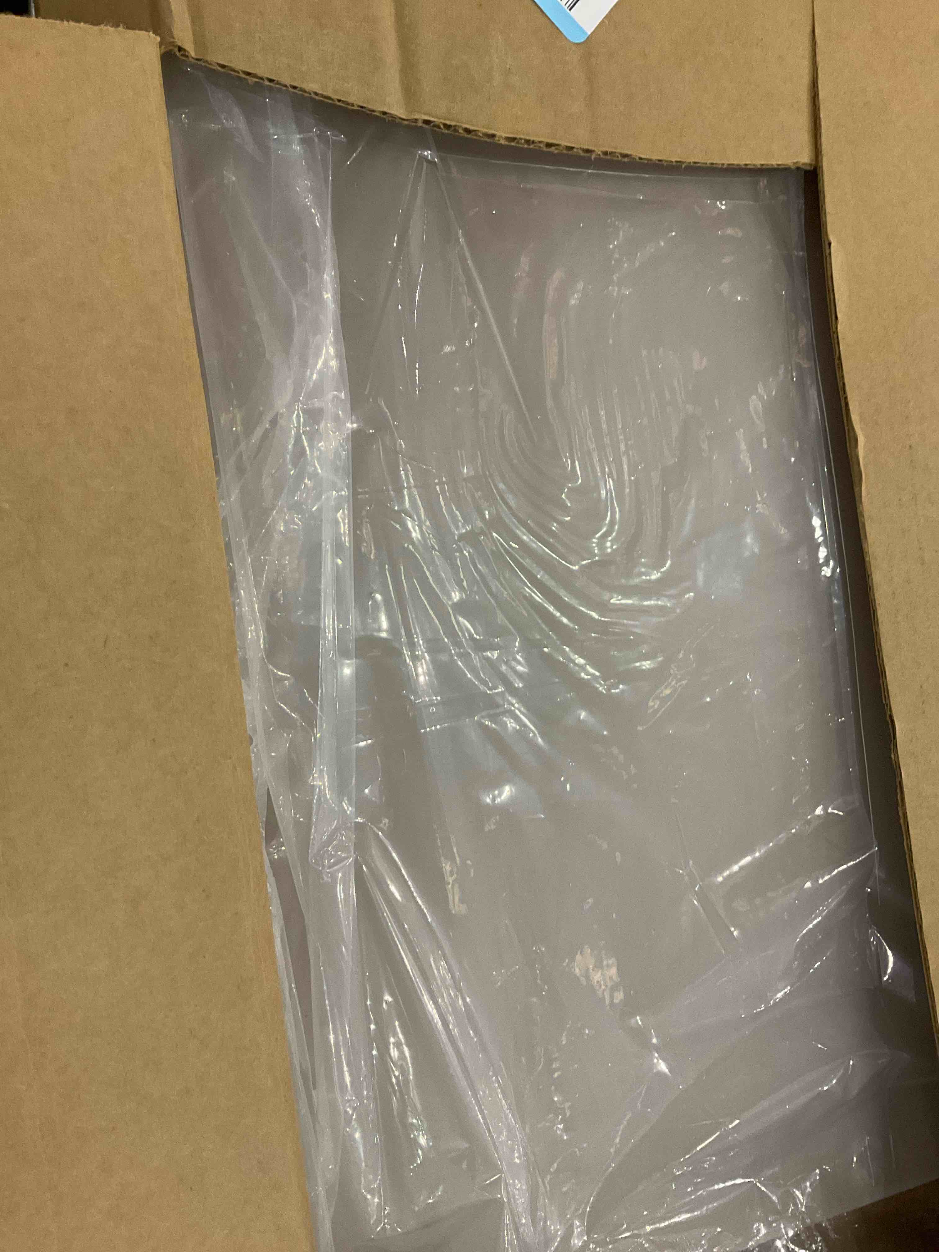 https://s3.amazonaws.com/lotting-images-prod/bidfta/PPE2579863_1745411129331.jpeg