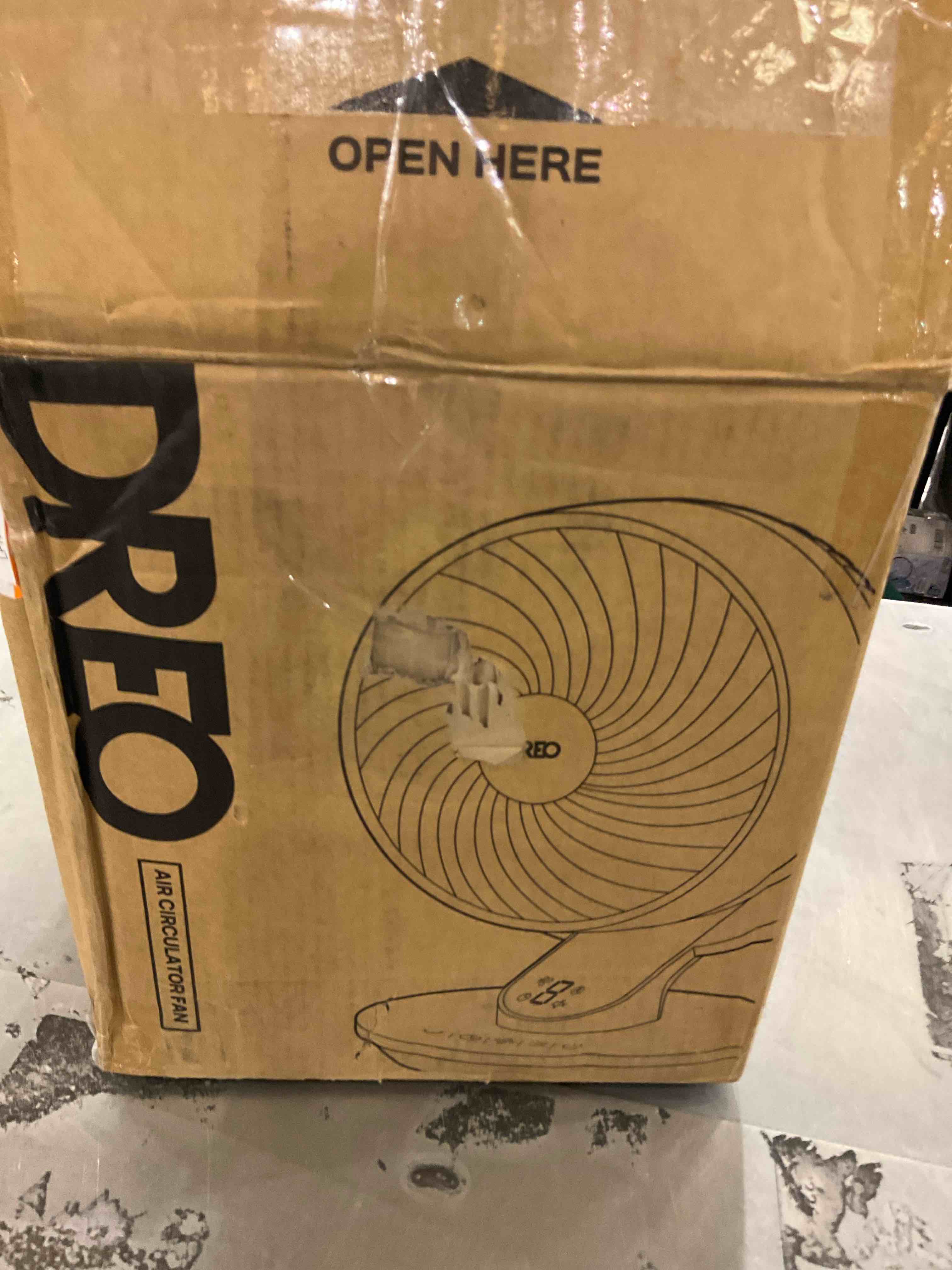 https://s3.amazonaws.com/lotting-images-prod/bidfta/PPE2579974_1745415214982.jpeg