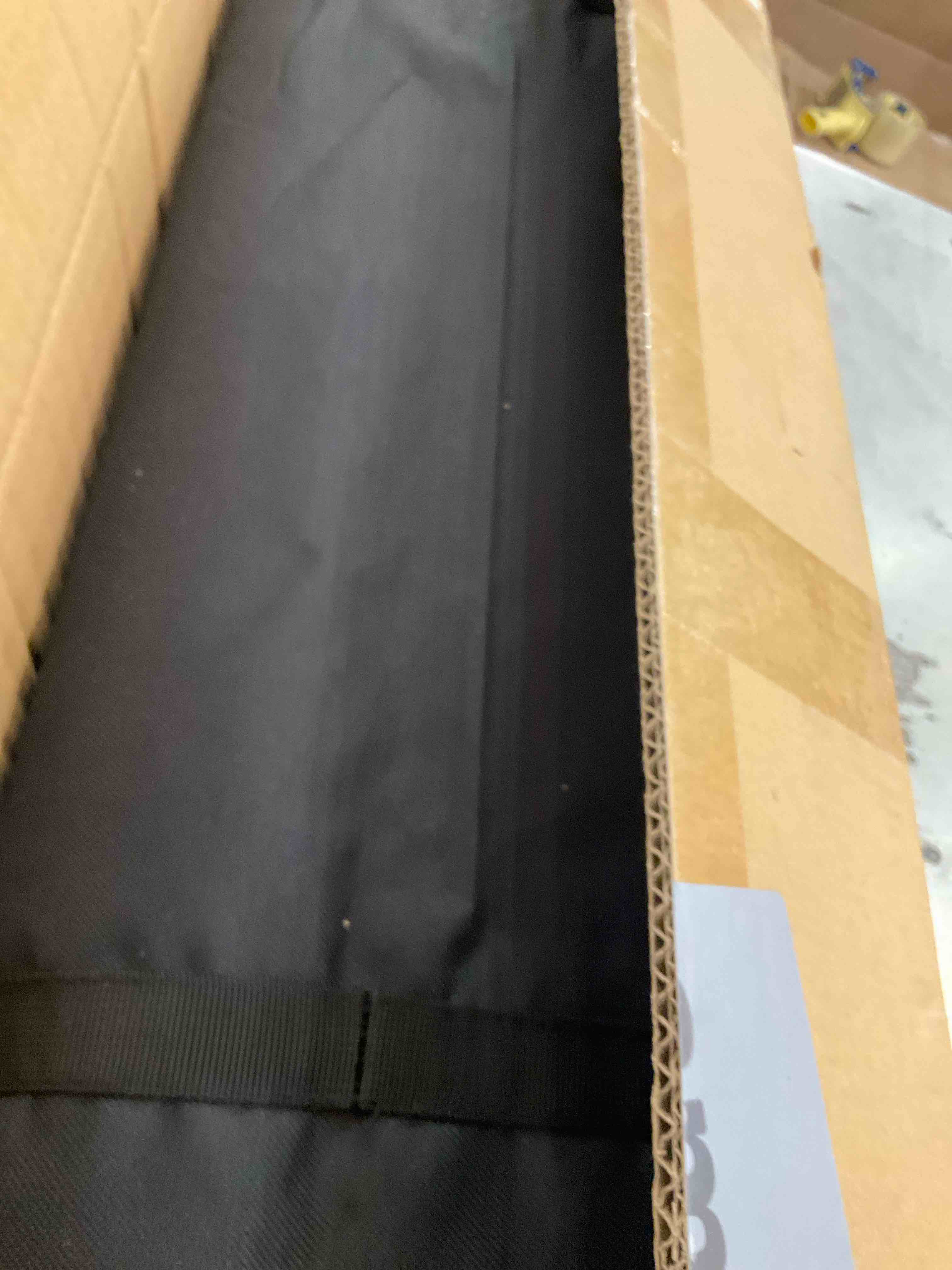 https://s3.amazonaws.com/lotting-images-prod/bidfta/PPE2580116_1745417769662.jpeg