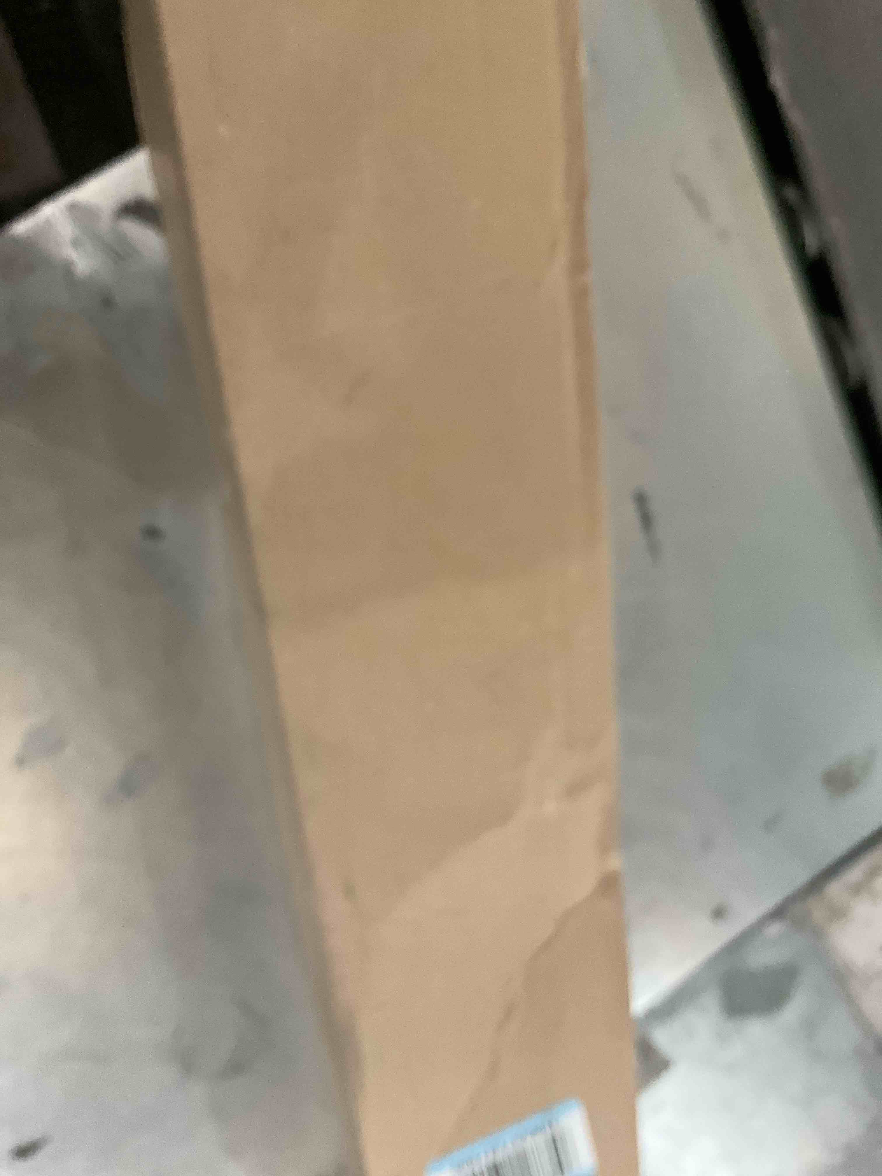https://s3.amazonaws.com/lotting-images-prod/bidfta/PPE2580150_1745417886728.jpeg