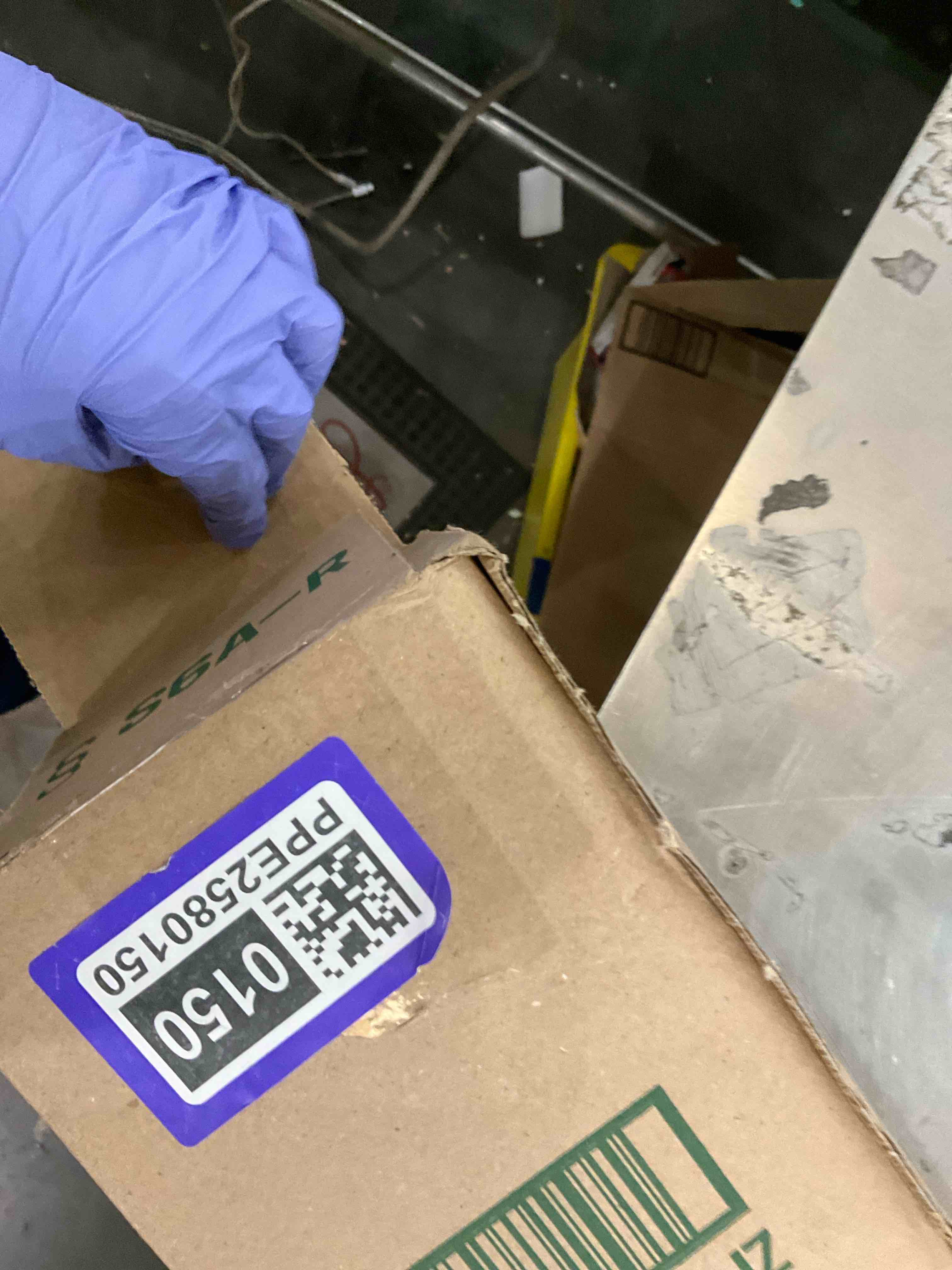 https://s3.amazonaws.com/lotting-images-prod/bidfta/PPE2580150_1745417889485.jpeg