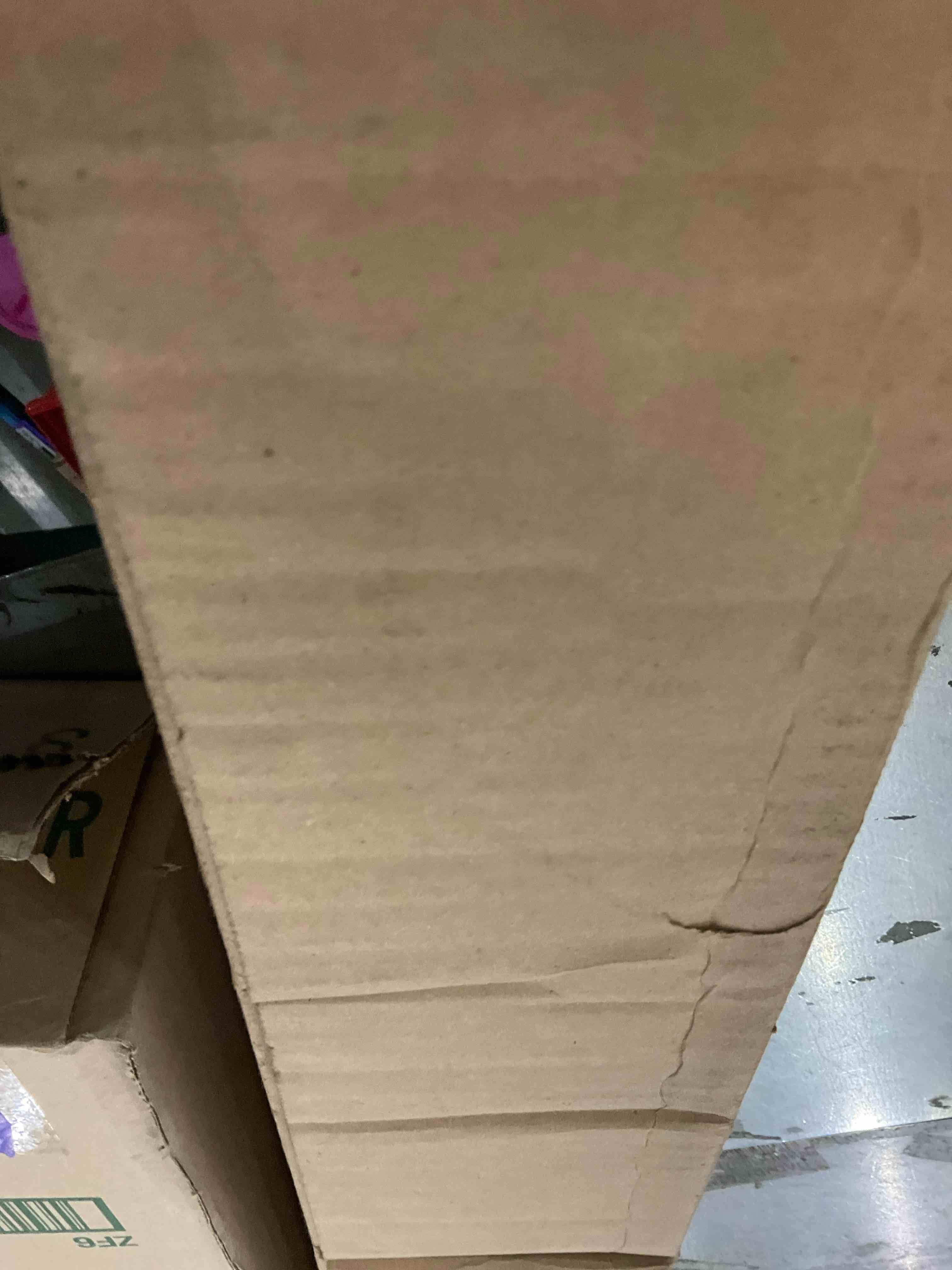https://s3.amazonaws.com/lotting-images-prod/bidfta/PPE2580156_1745417829576.jpeg