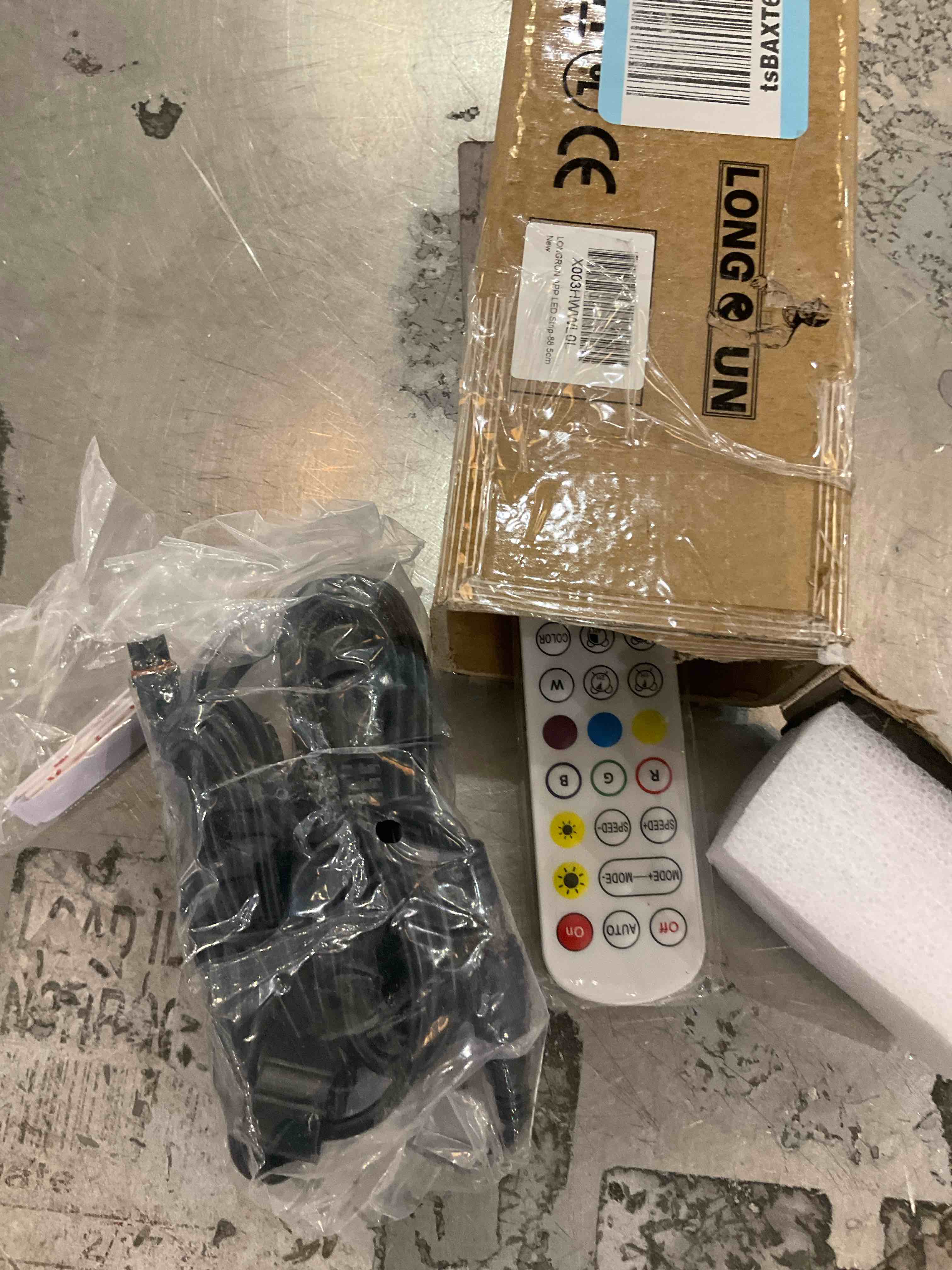 https://s3.amazonaws.com/lotting-images-prod/bidfta/PPE2580227_1745420322500.jpeg