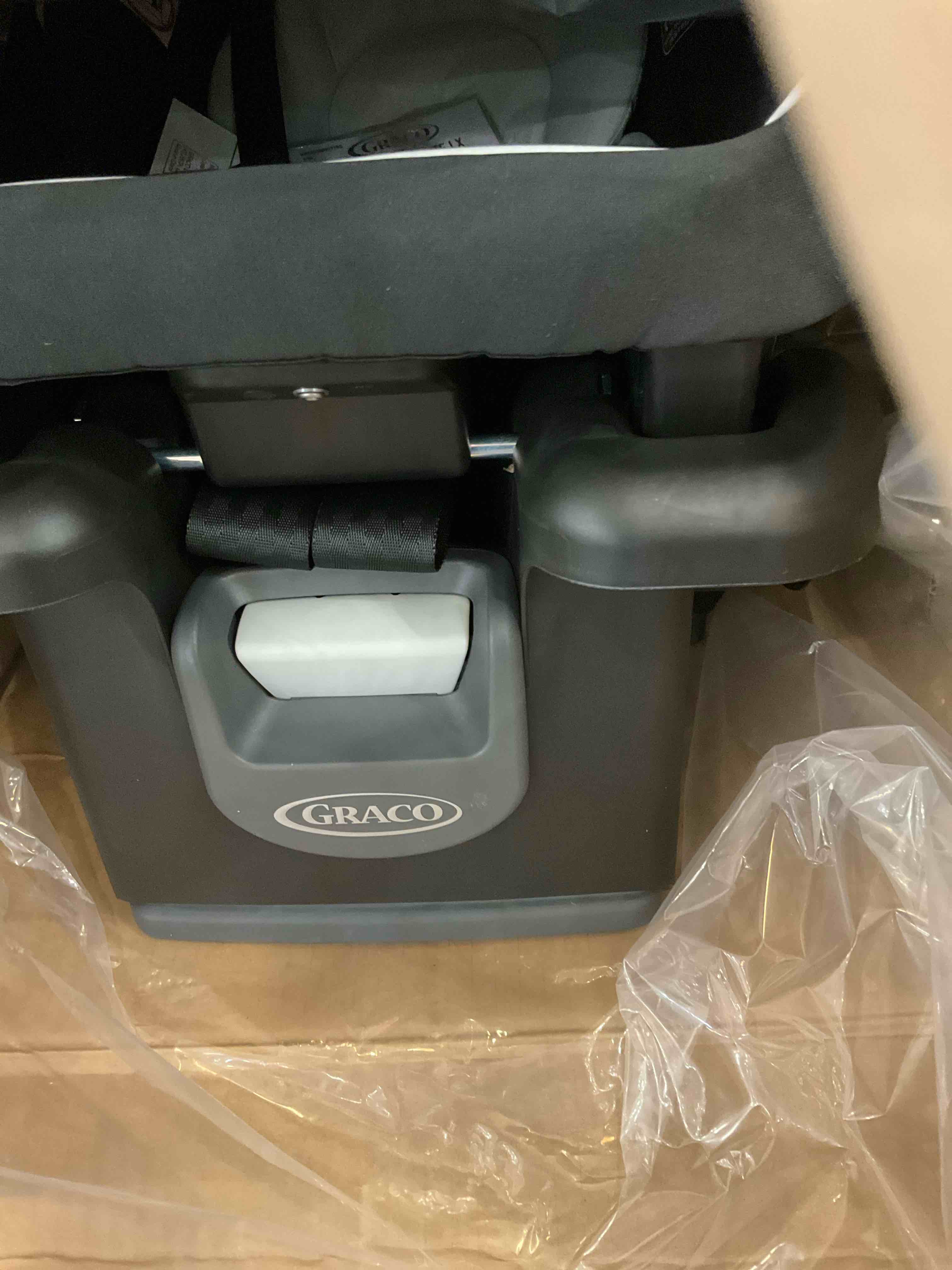 https://s3.amazonaws.com/lotting-images-prod/bidfta/PPE2580503_1745428418567.jpeg