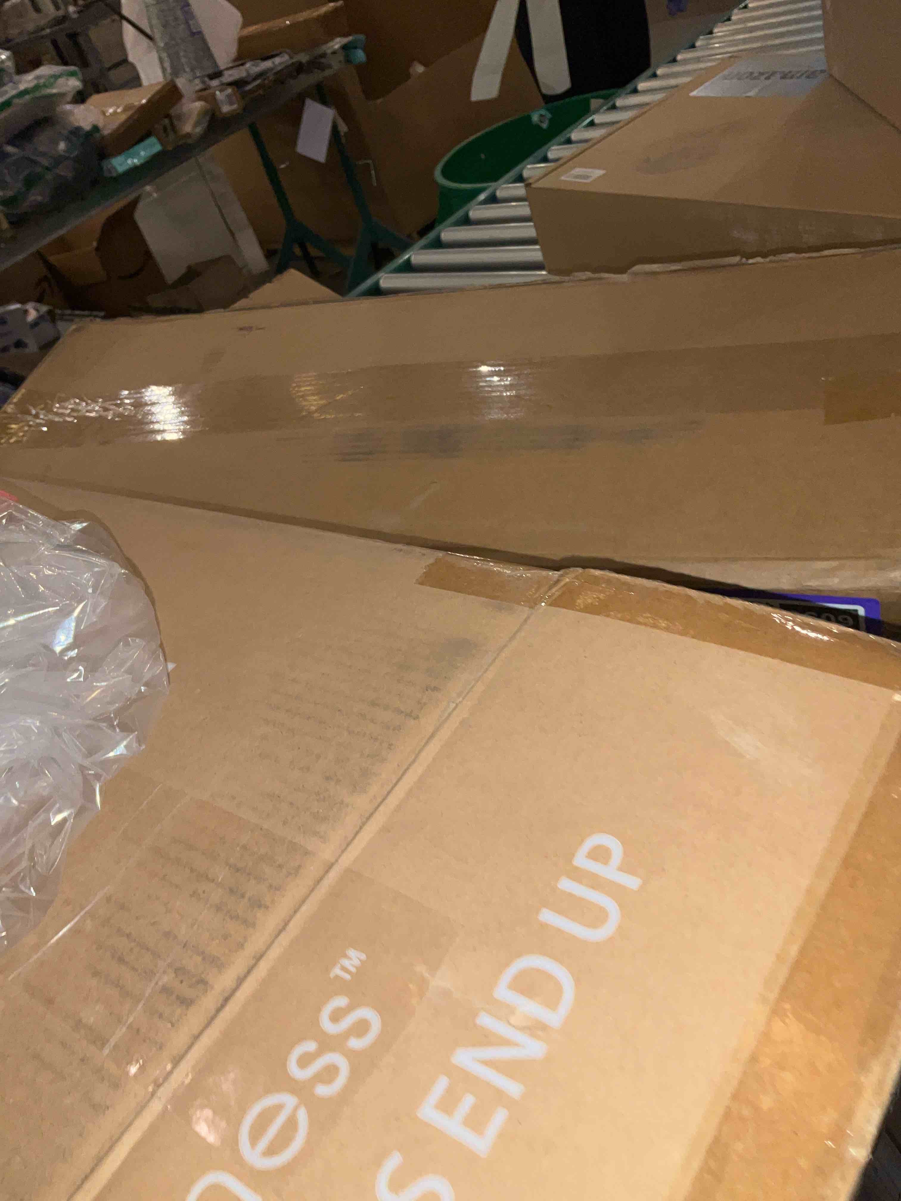 https://s3.amazonaws.com/lotting-images-prod/bidfta/PPE2580610_1745433417858.jpeg