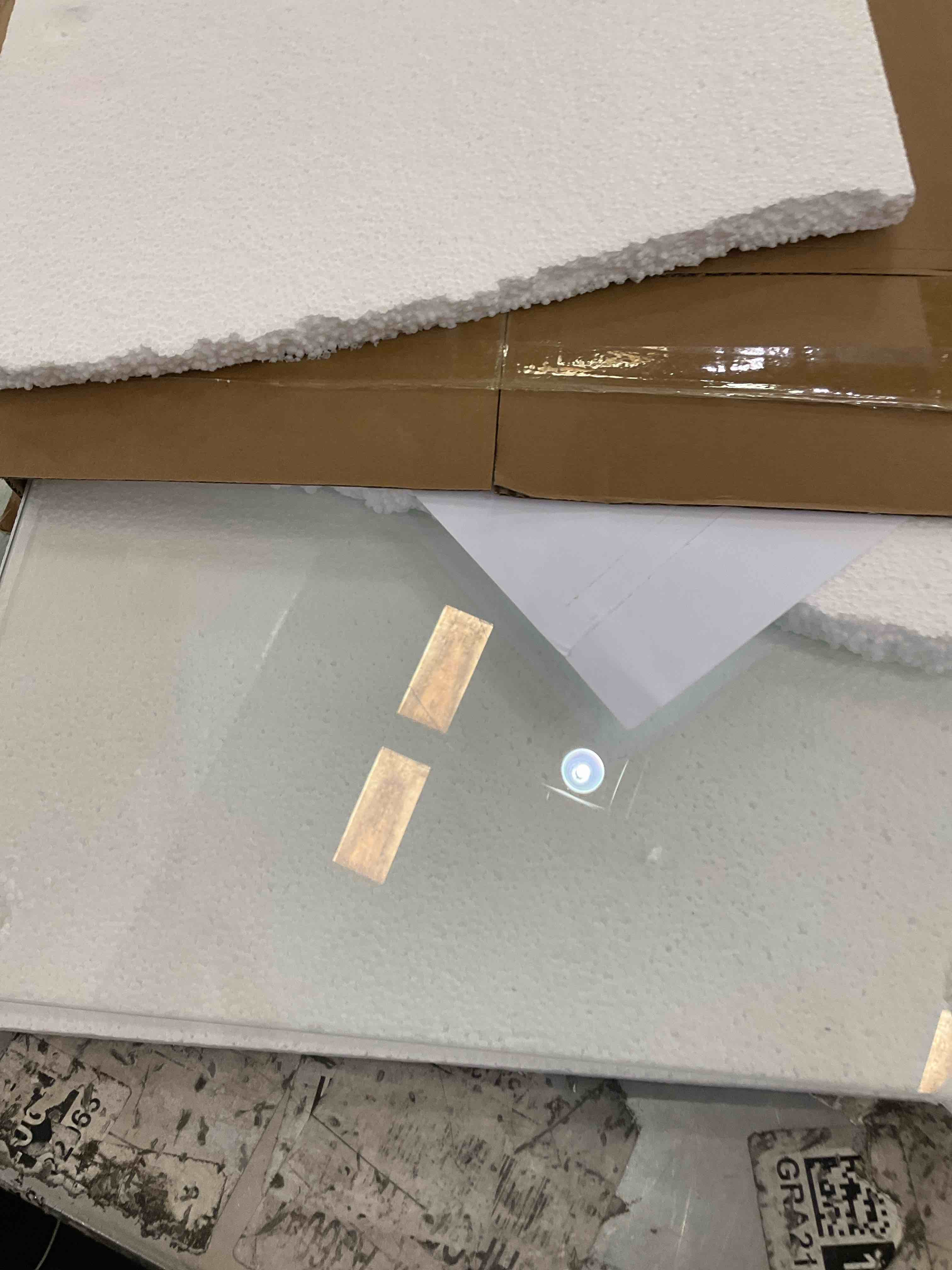 https://s3.amazonaws.com/lotting-images-prod/bidfta/PPE2580615_1745433246979.jpeg