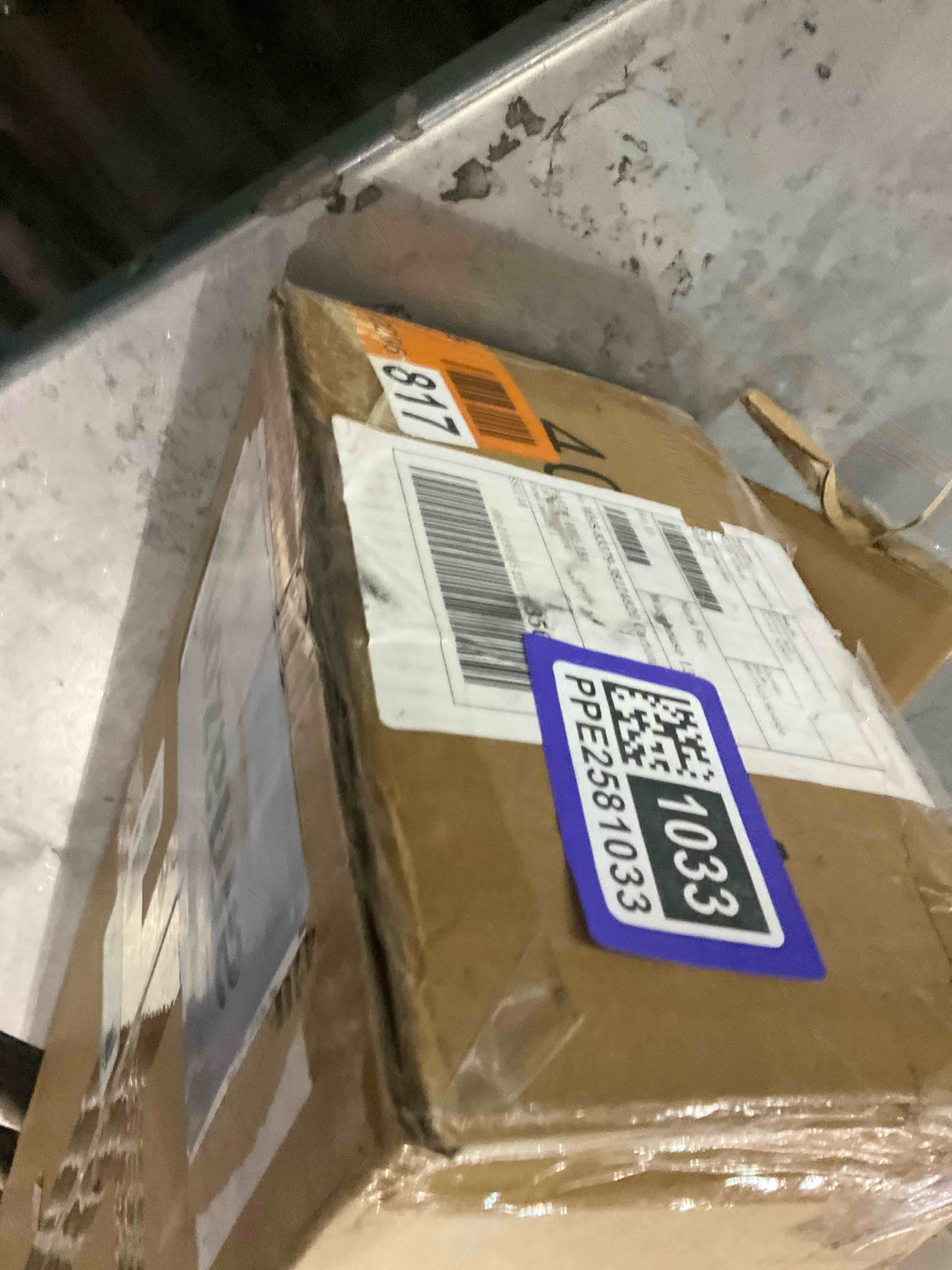 https://s3.amazonaws.com/lotting-images-prod/bidfta/PPE2581033_1745494755631.jpeg