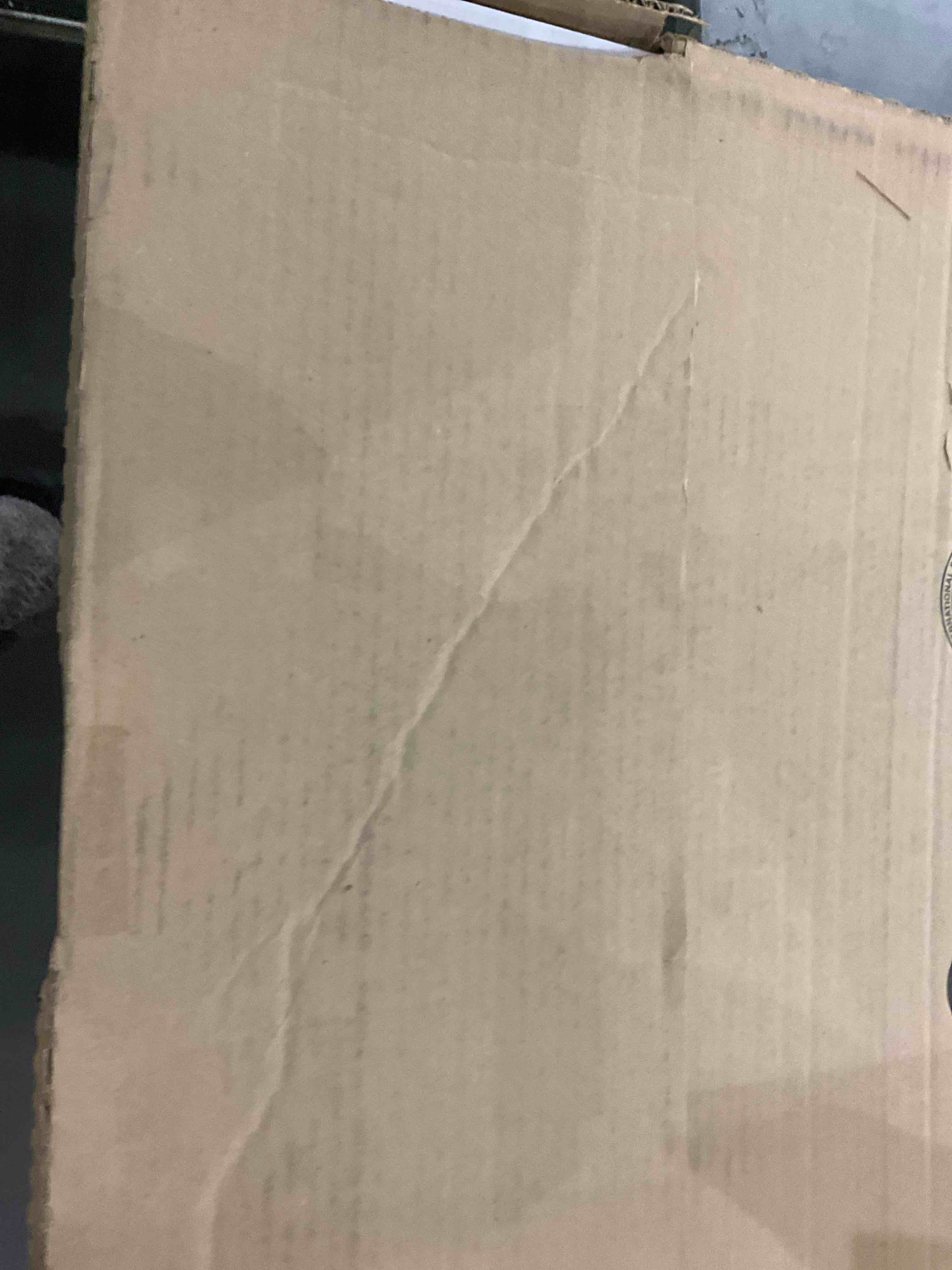 https://s3.amazonaws.com/lotting-images-prod/bidfta/PPE2581096_1745496338719.jpeg