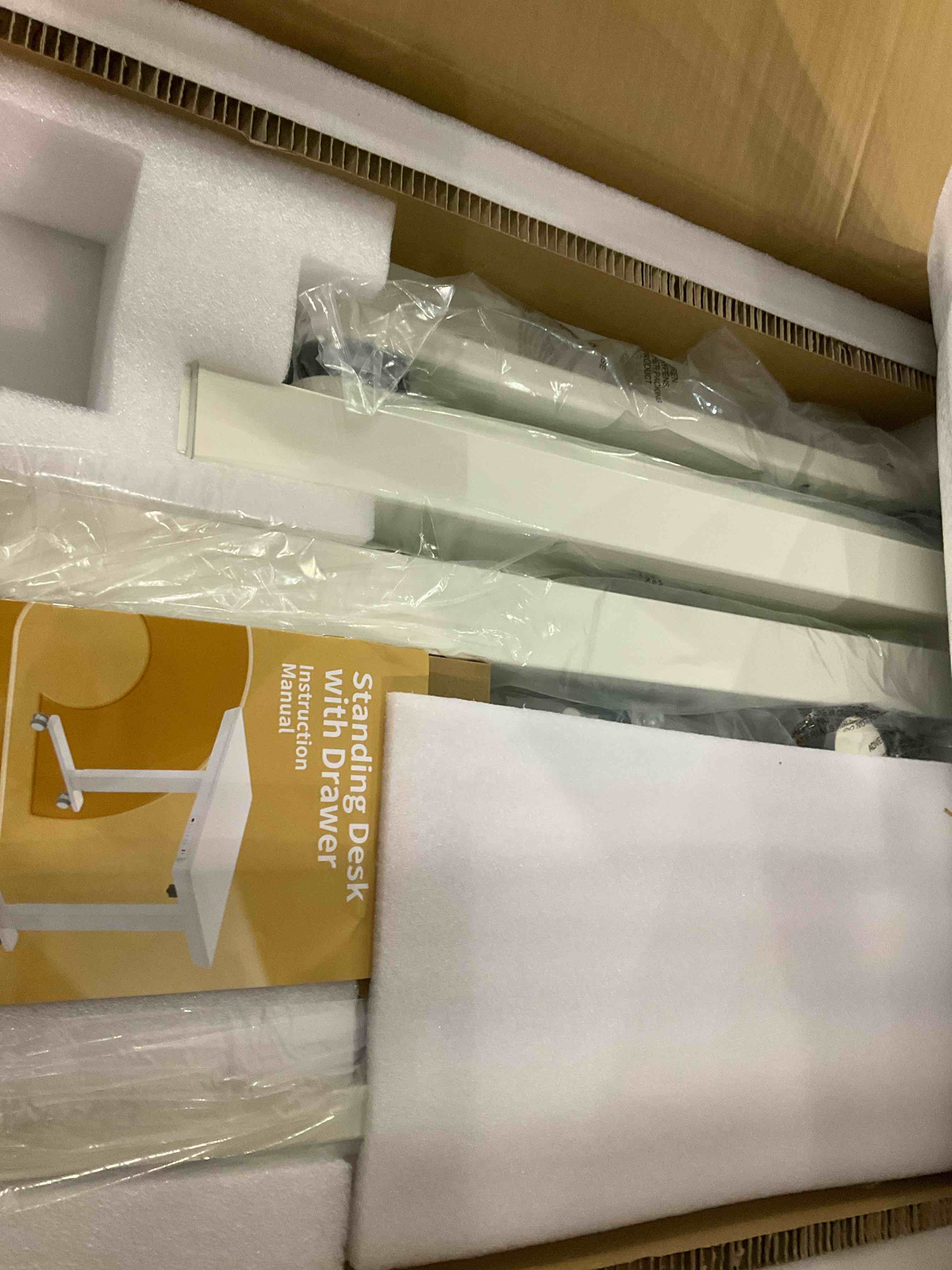 https://s3.amazonaws.com/lotting-images-prod/bidfta/PPE2581098_1745496693732.jpeg
