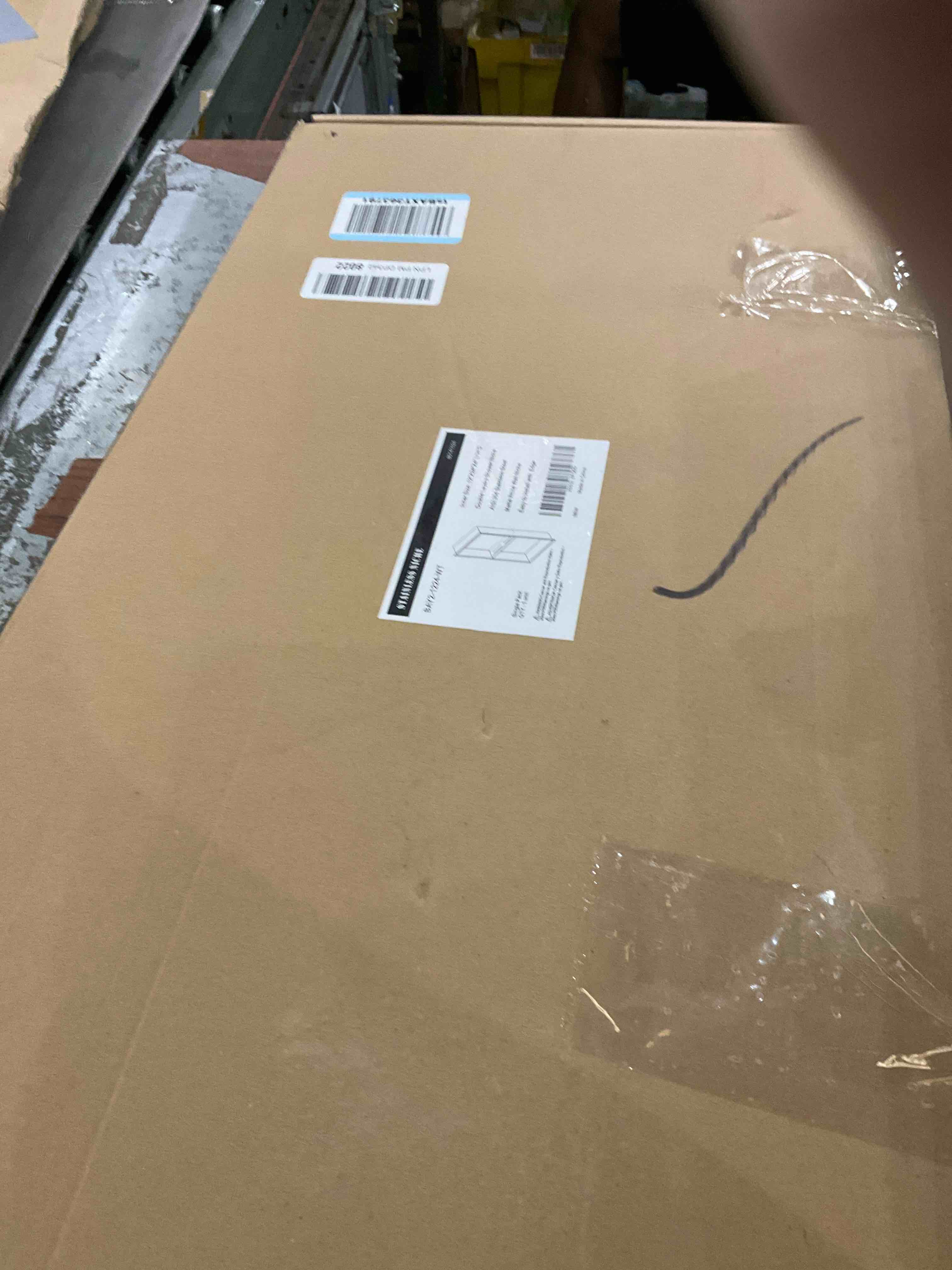 https://s3.amazonaws.com/lotting-images-prod/bidfta/PPE2581197_1745498556482.jpeg