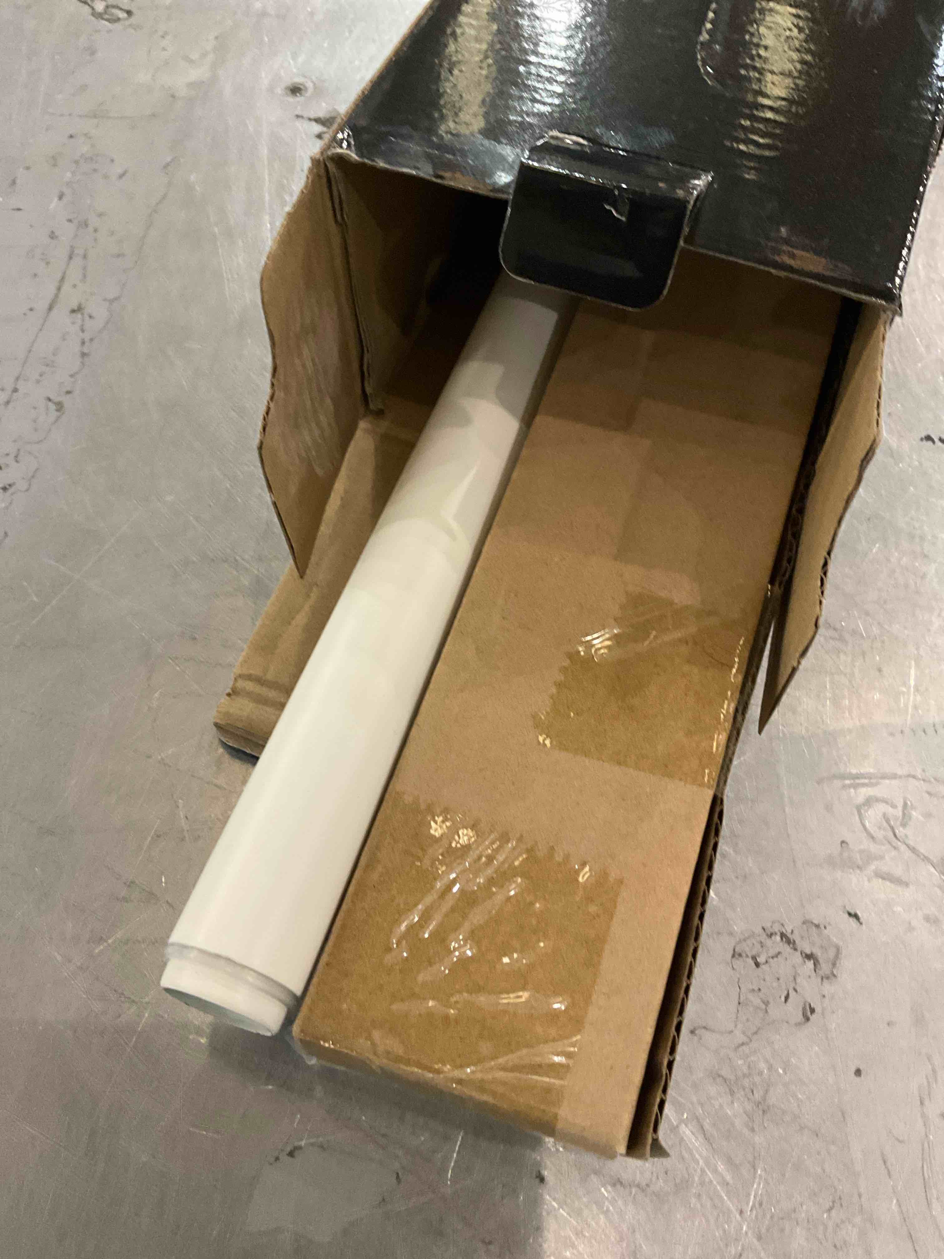 https://s3.amazonaws.com/lotting-images-prod/bidfta/PPE2581423_1745503508719.jpeg