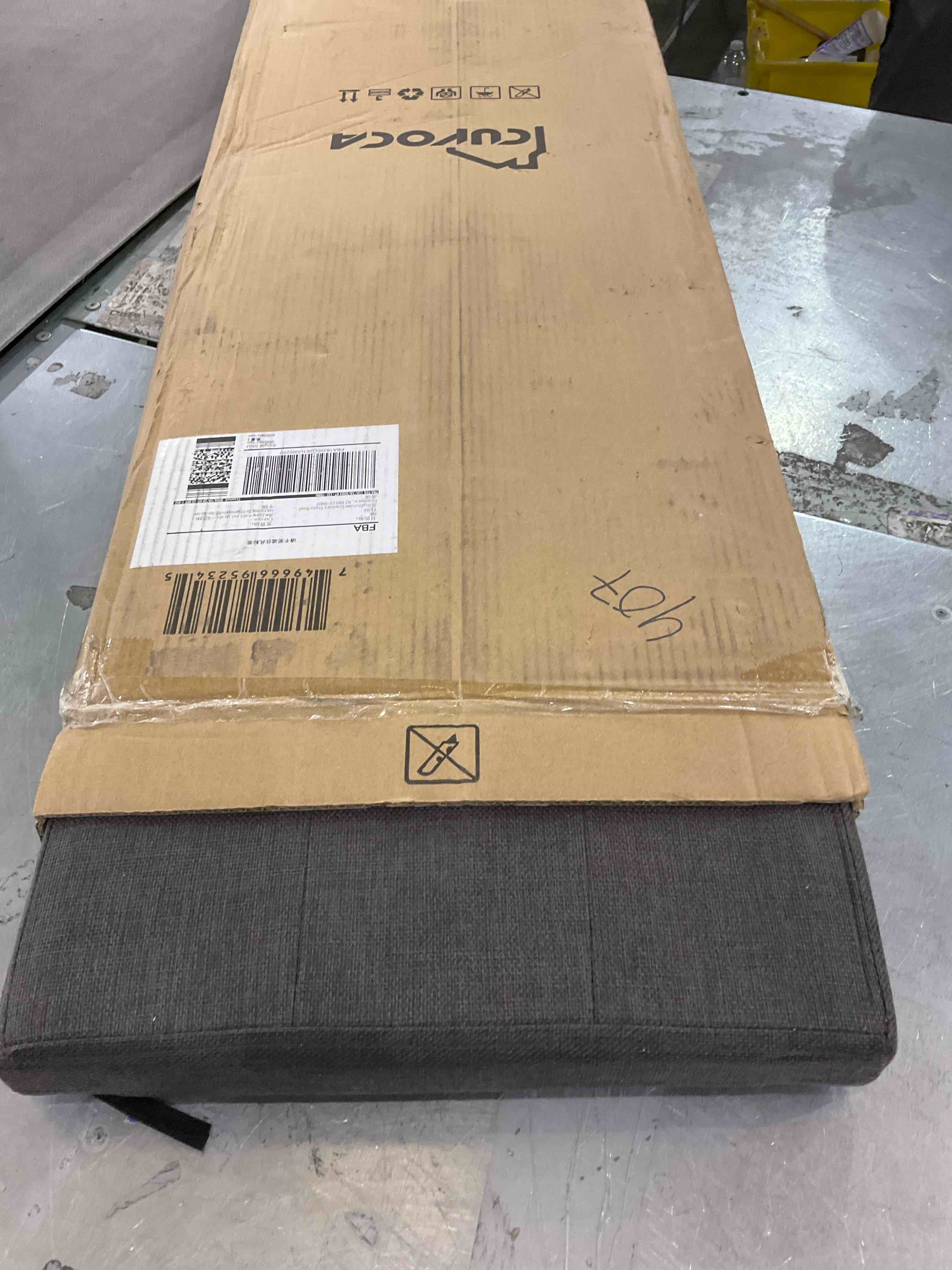 https://s3.amazonaws.com/lotting-images-prod/bidfta/PPE2581451_1745504519396.jpeg