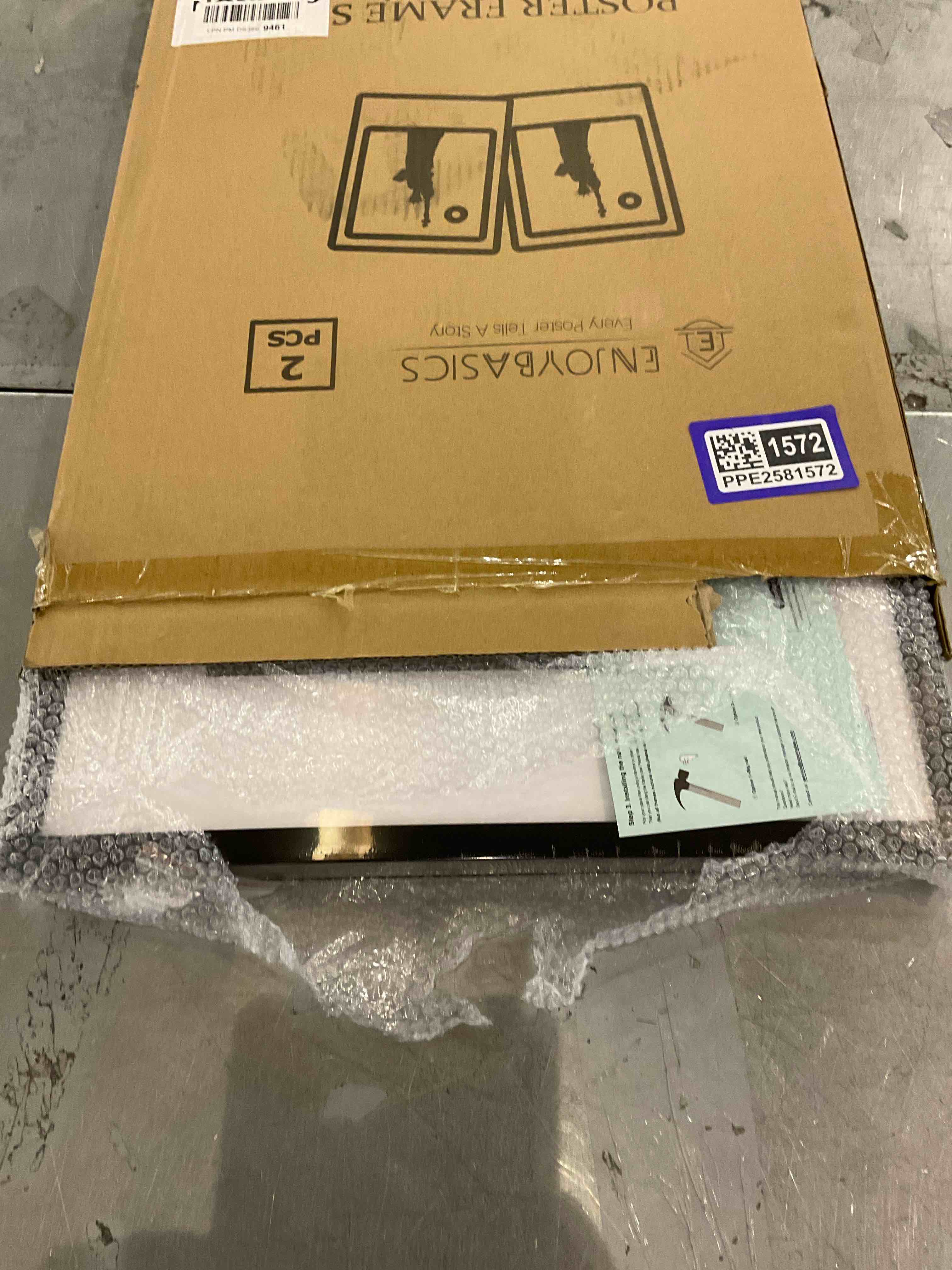 https://s3.amazonaws.com/lotting-images-prod/bidfta/PPE2581572_1745506172393.jpeg