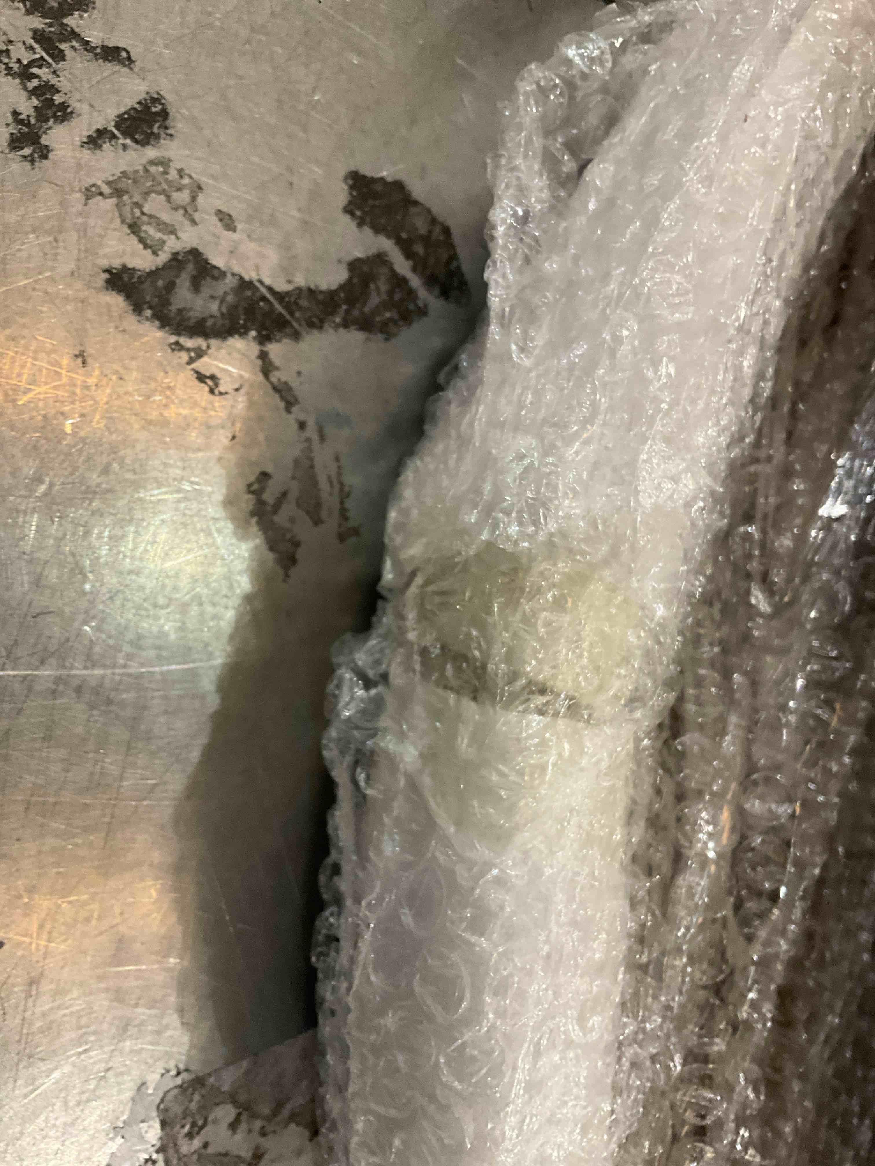 https://s3.amazonaws.com/lotting-images-prod/bidfta/PPE2582378_1745593221208.jpeg