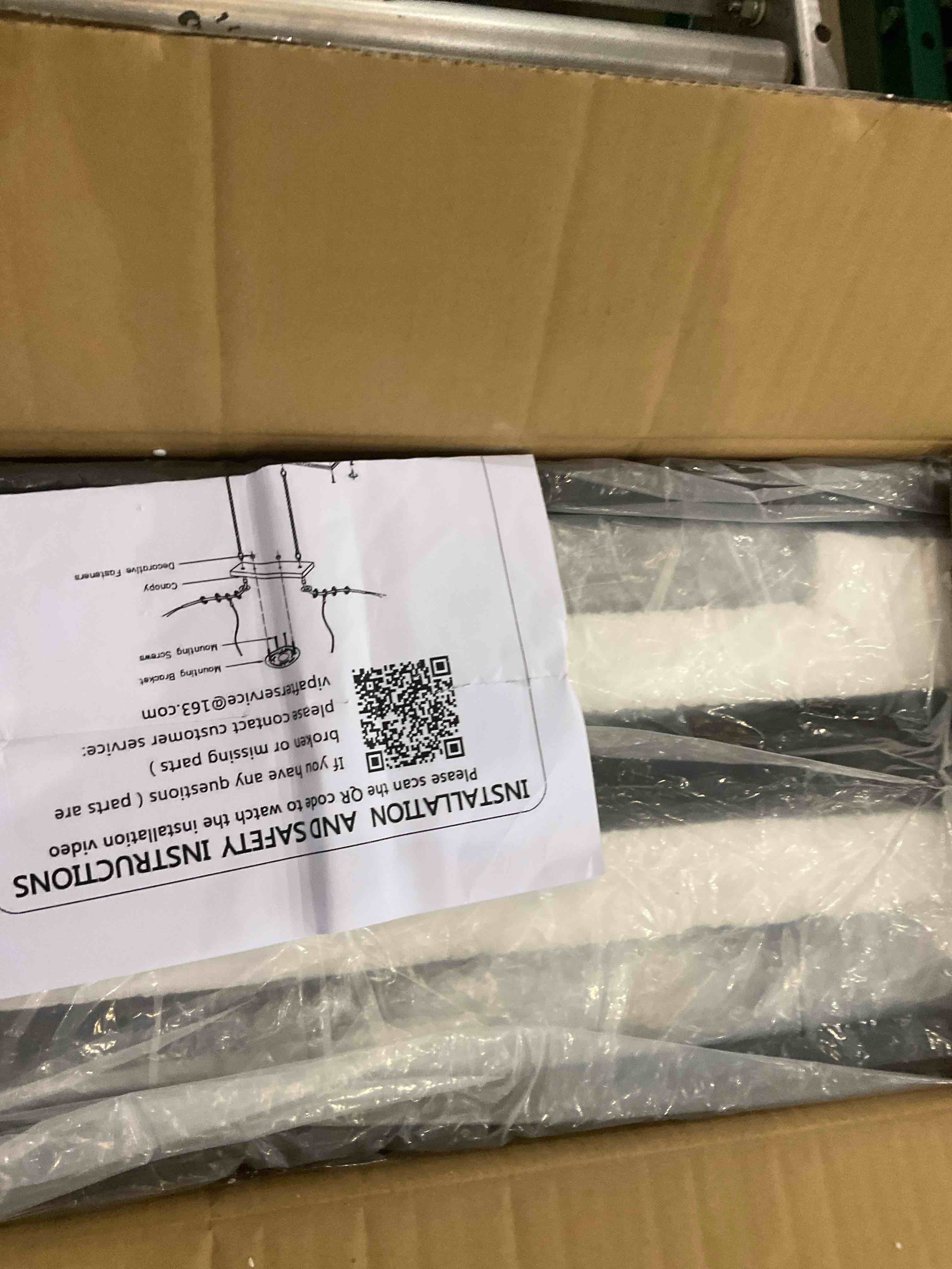 https://s3.amazonaws.com/lotting-images-prod/bidfta/PPE2582402_1745591205247.jpeg