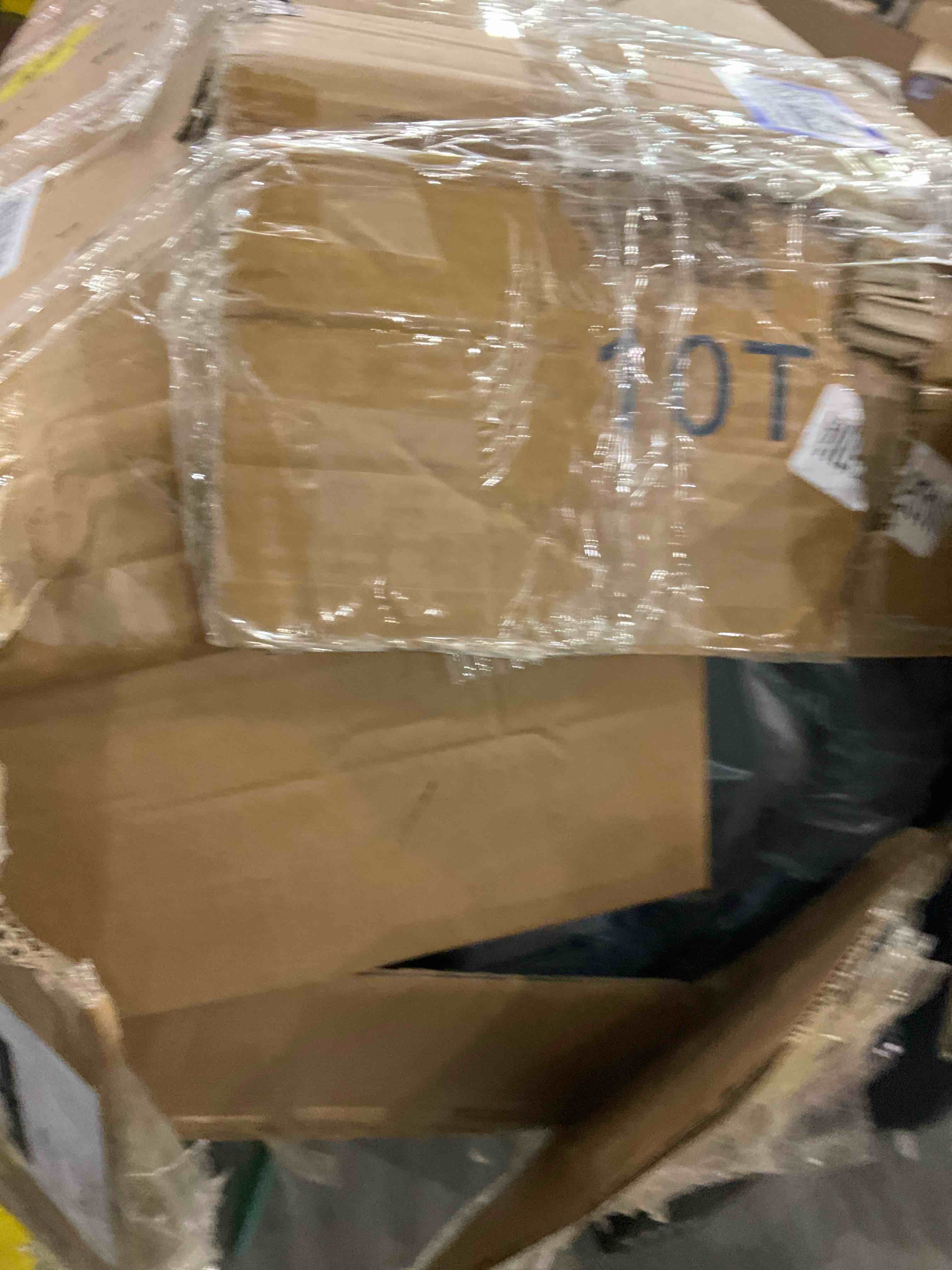 https://s3.amazonaws.com/lotting-images-prod/bidfta/PPE2582562_1745840460975.jpeg