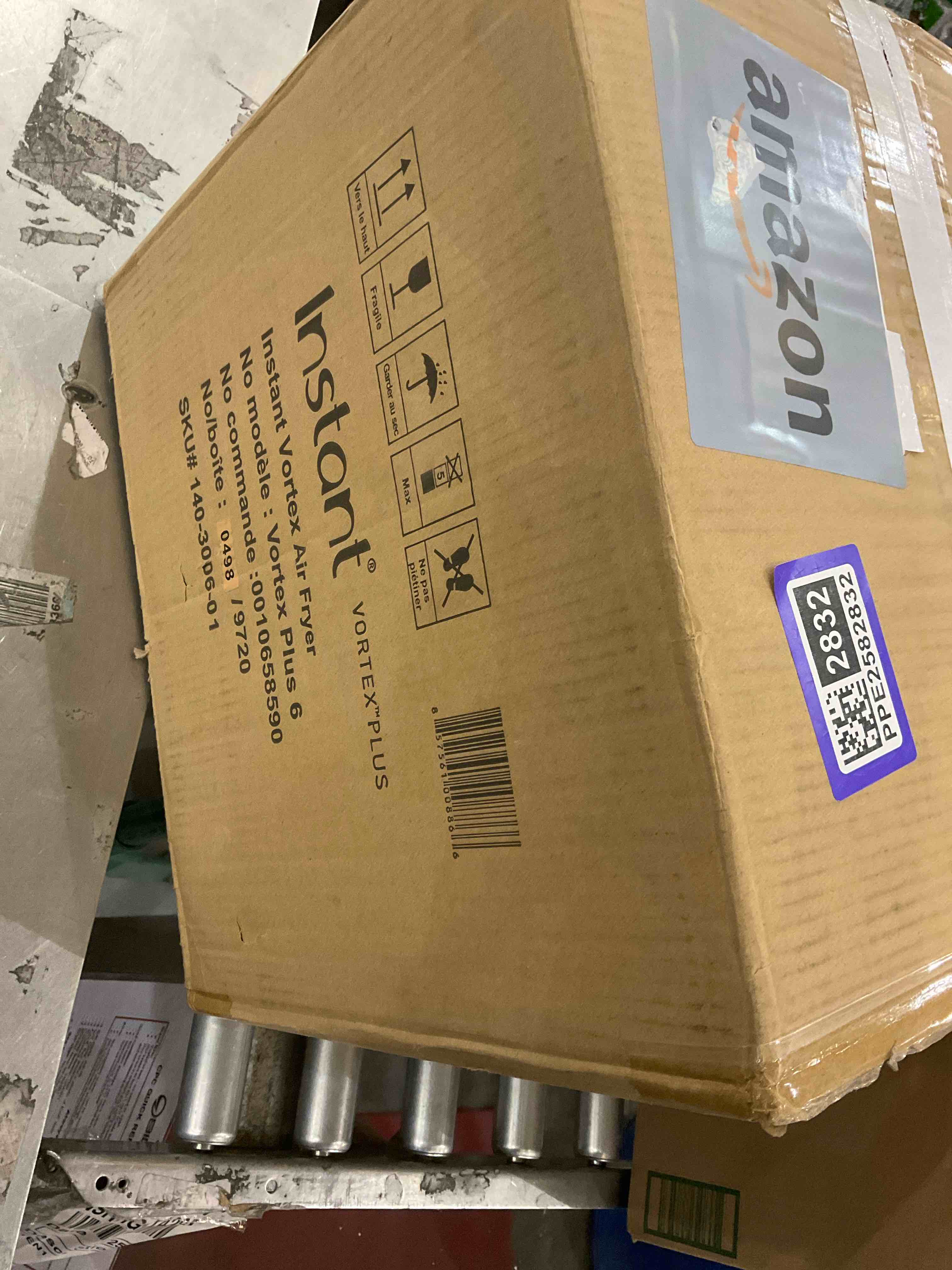 https://s3.amazonaws.com/lotting-images-prod/bidfta/PPE2582832_1745851610070.jpeg