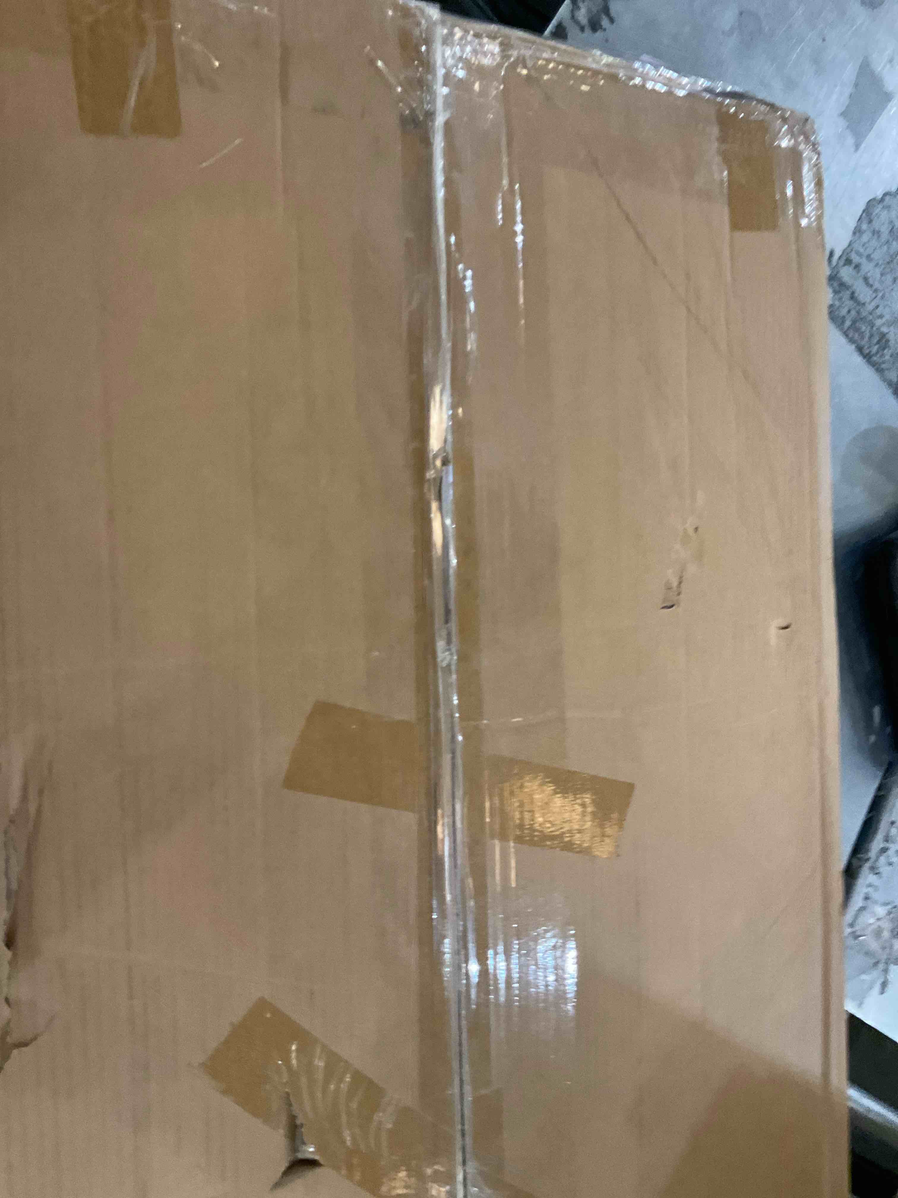 https://s3.amazonaws.com/lotting-images-prod/bidfta/PPE2582900_1745860727037.jpeg