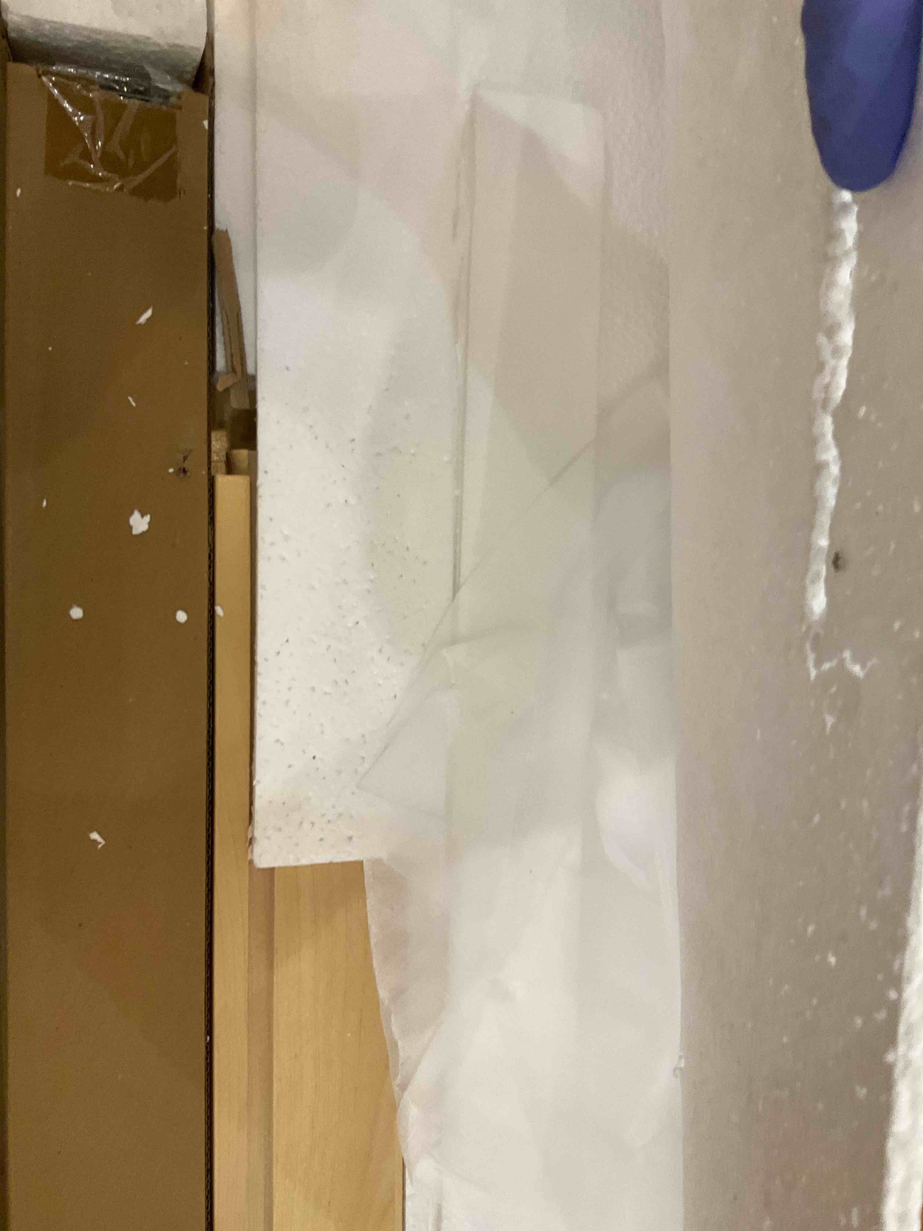 https://s3.amazonaws.com/lotting-images-prod/bidfta/PPE2582900_1745860731642.jpeg