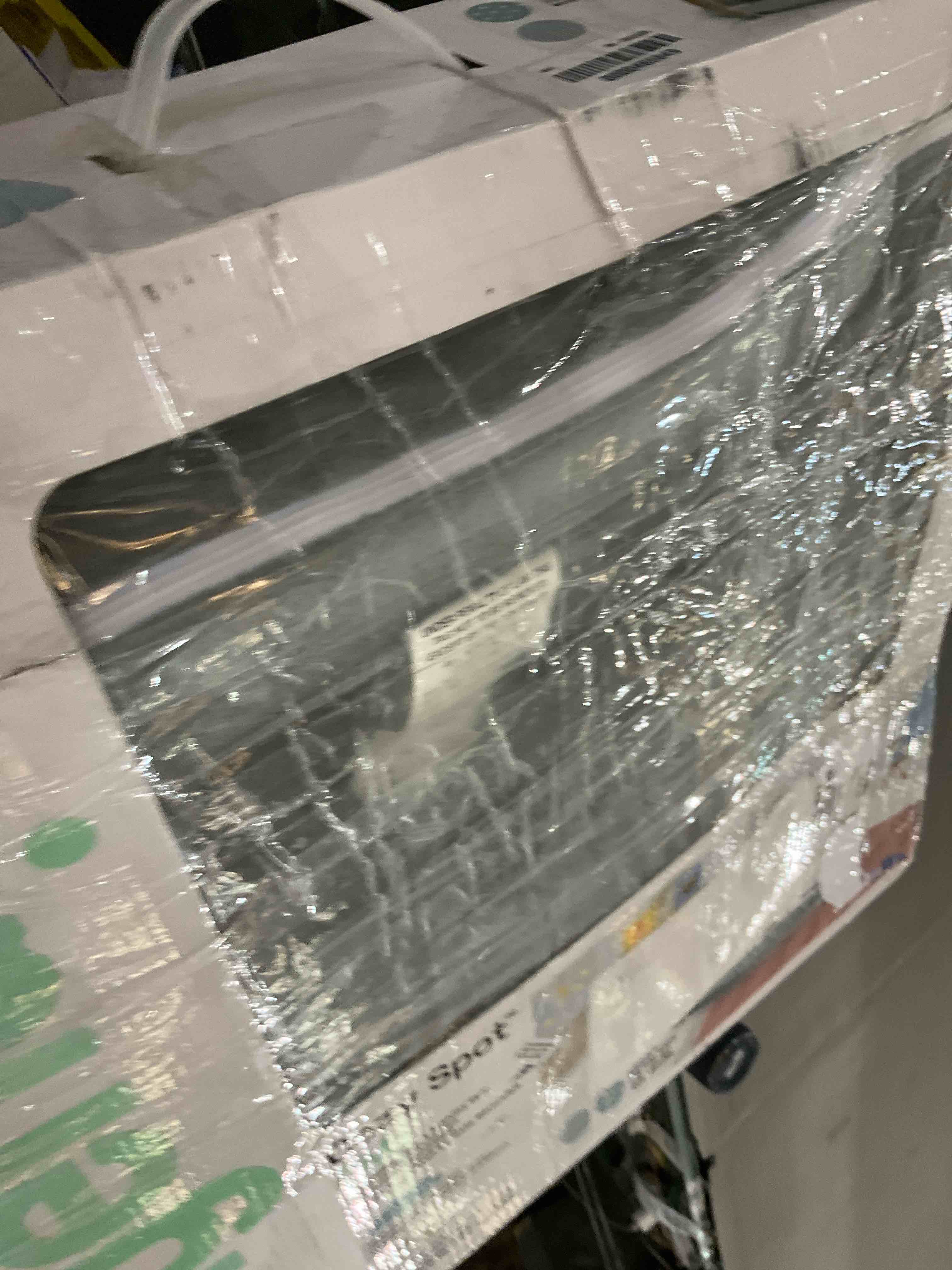 https://s3.amazonaws.com/lotting-images-prod/bidfta/PPE2583060_1745854603279.jpeg