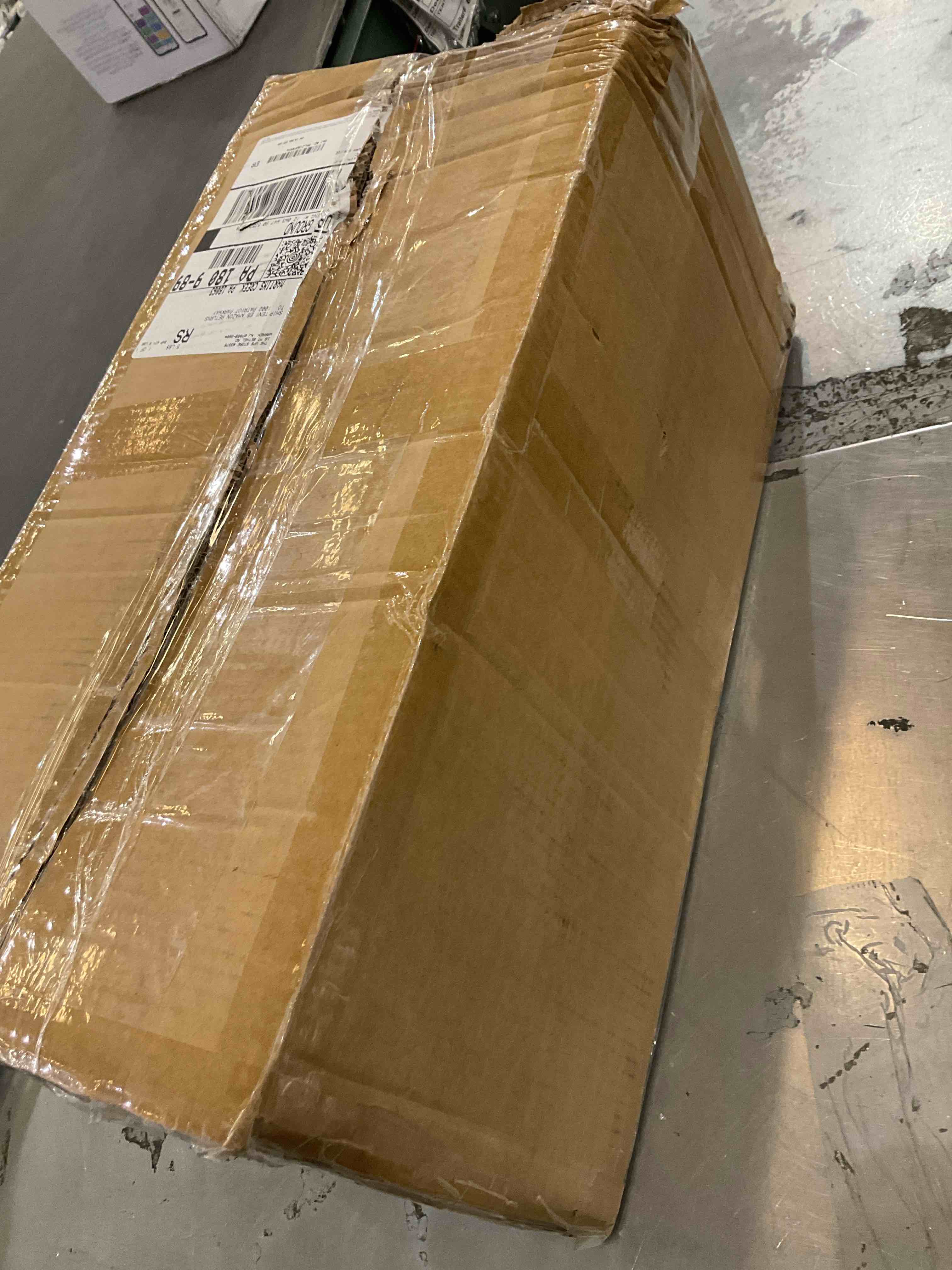 https://s3.amazonaws.com/lotting-images-prod/bidfta/PPE2583135_1745859244315.jpeg