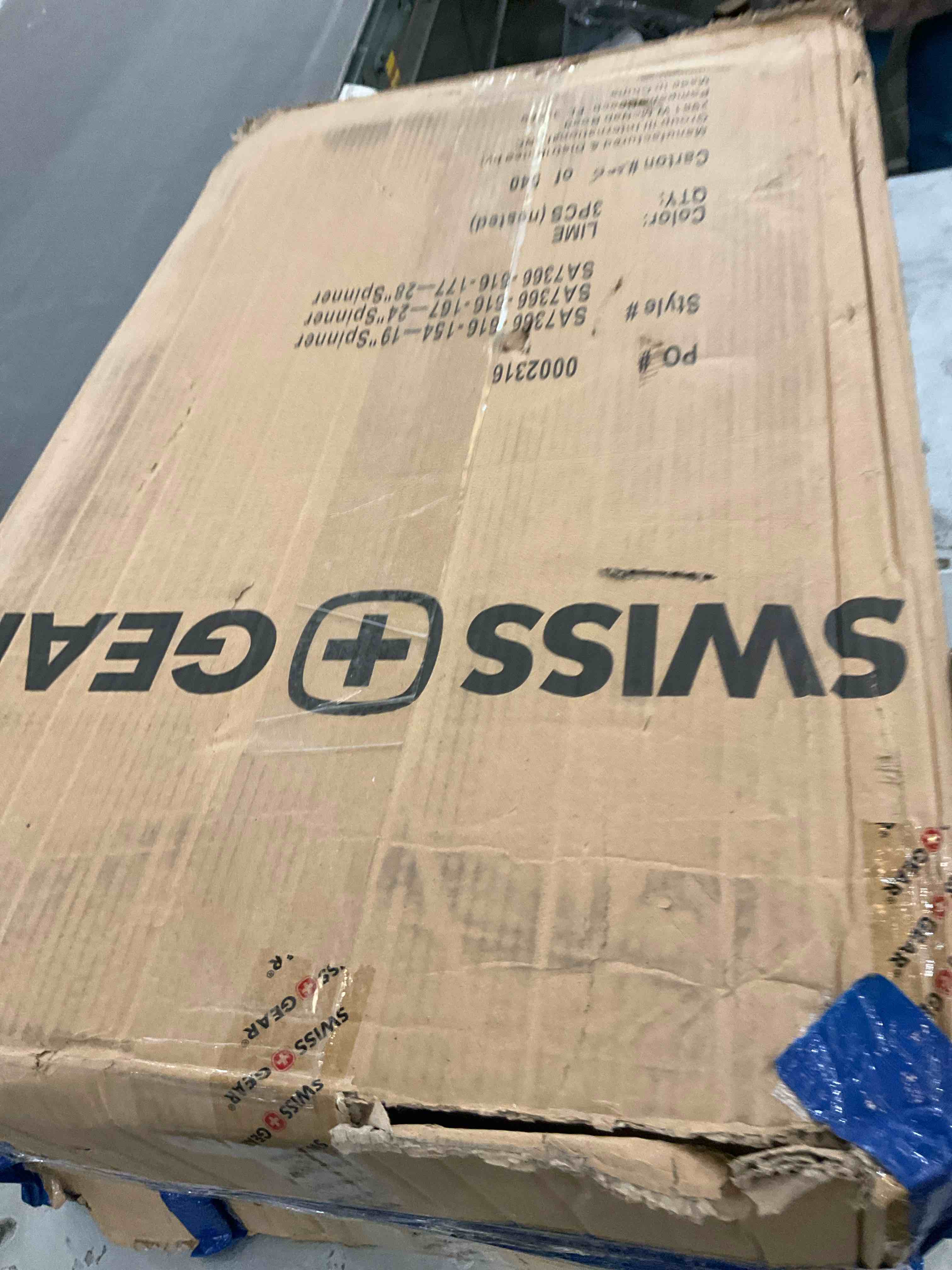 https://s3.amazonaws.com/lotting-images-prod/bidfta/PPE2583409_1745866737979.jpeg