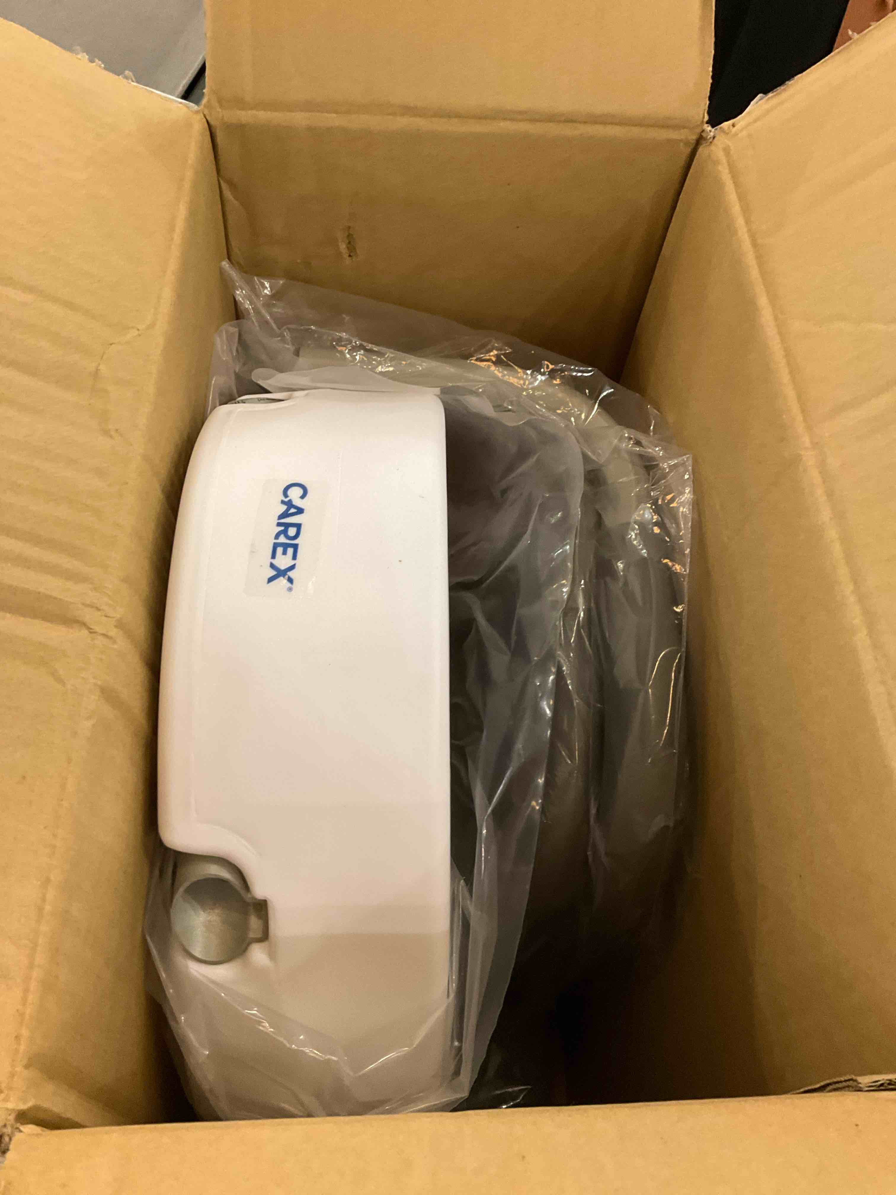 https://s3.amazonaws.com/lotting-images-prod/bidfta/PPE2583475_1745865862588.jpeg