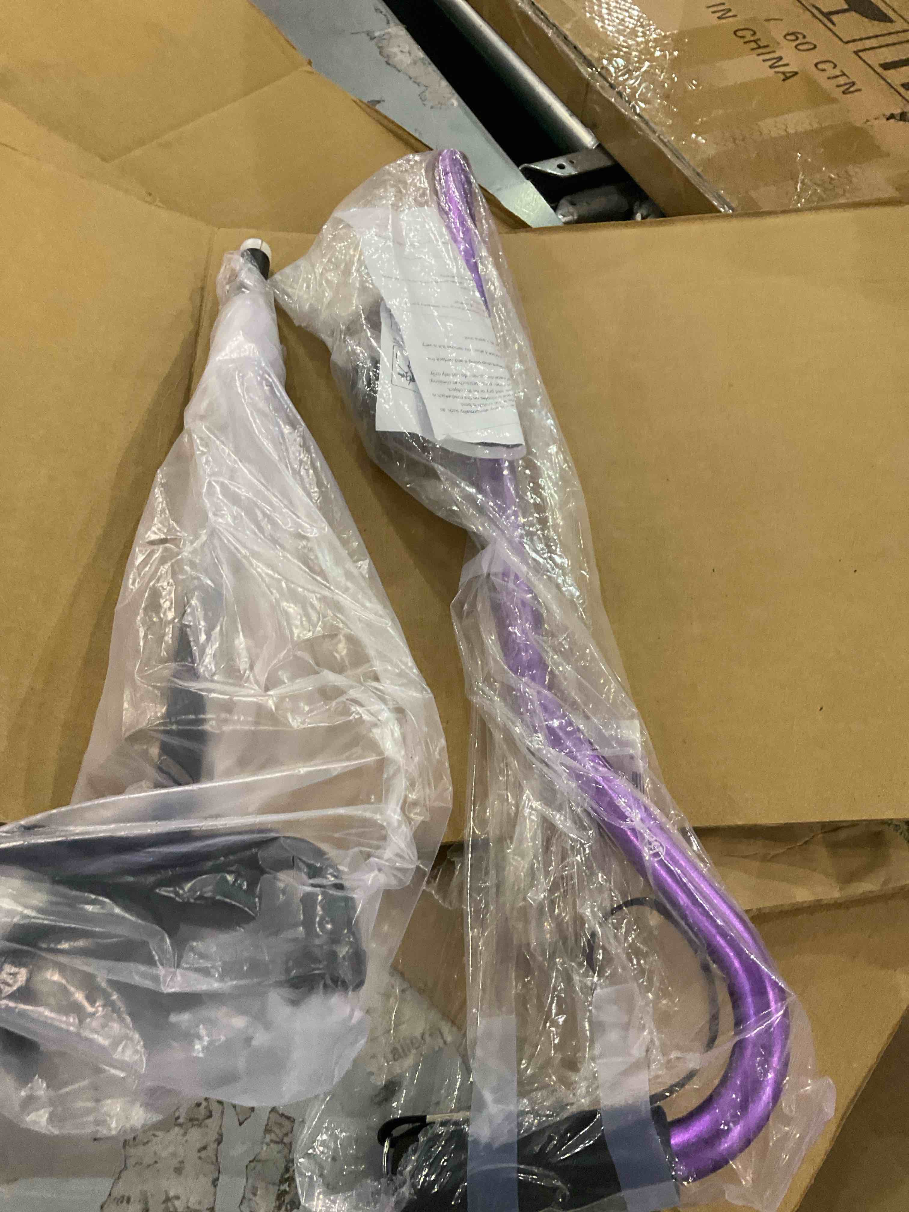 https://s3.amazonaws.com/lotting-images-prod/bidfta/PPE2583690_1745927381564.jpeg