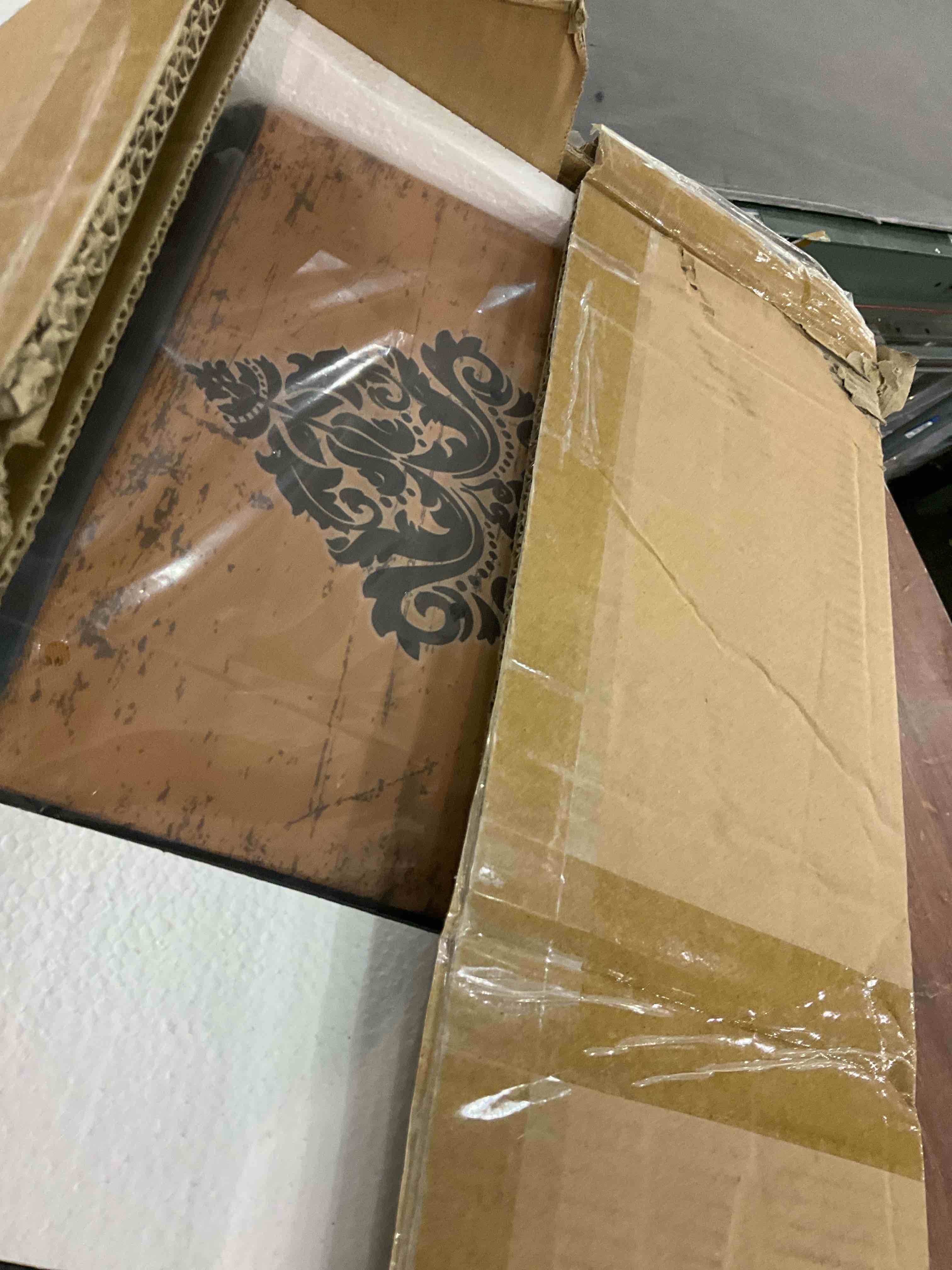 https://s3.amazonaws.com/lotting-images-prod/bidfta/PPE2583720_1745927961982.jpeg
