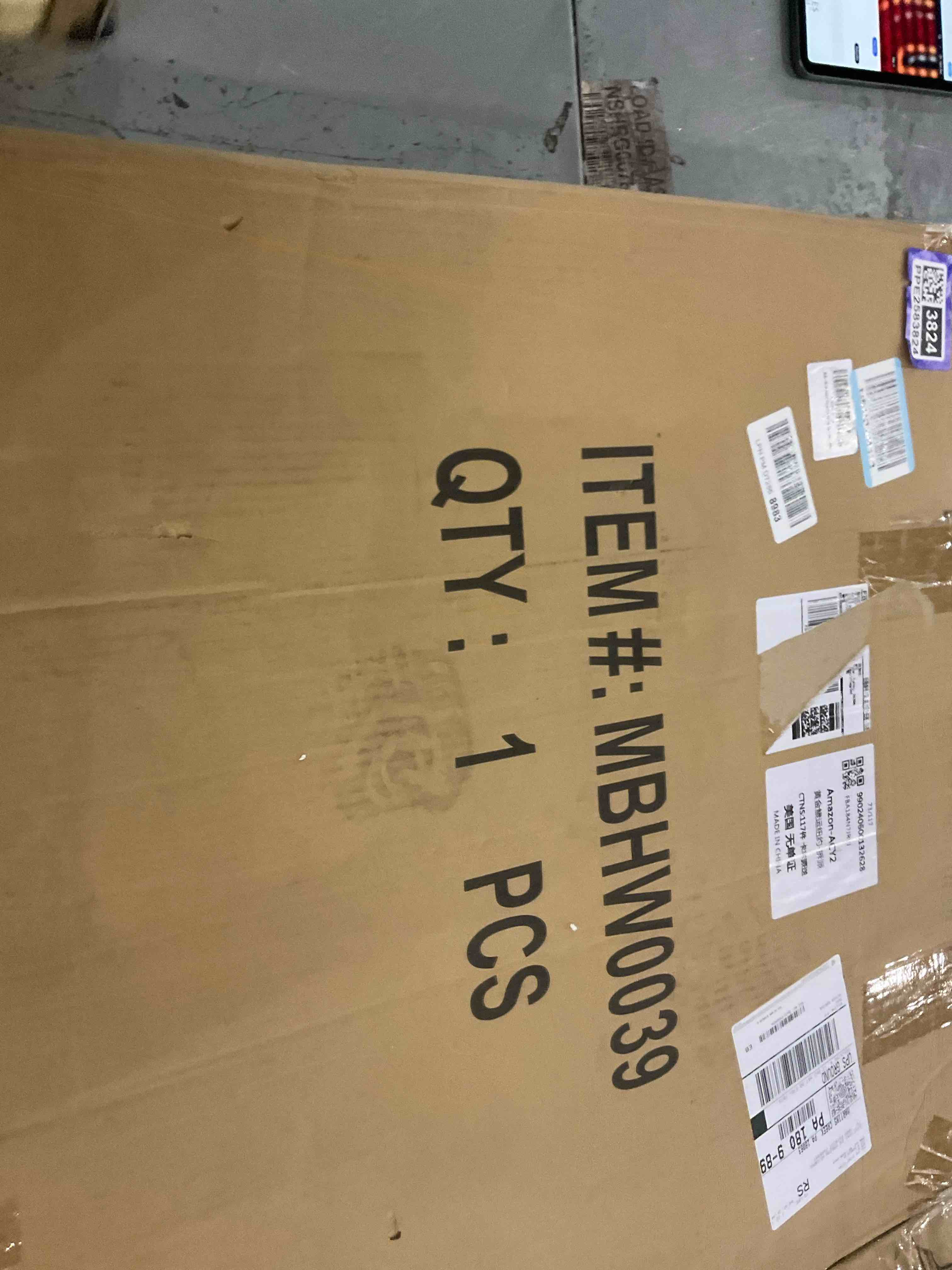 26 inch Round Mirrors for Wall, Wood Circle Mirror with Carved Frame, Rustic Accent Mirrors Distressed Decorative Mirrors for Living Room, Bedroom, Vanity, Entryway, Hallway, Bathroom - White Leaf White 26"L x 26"W