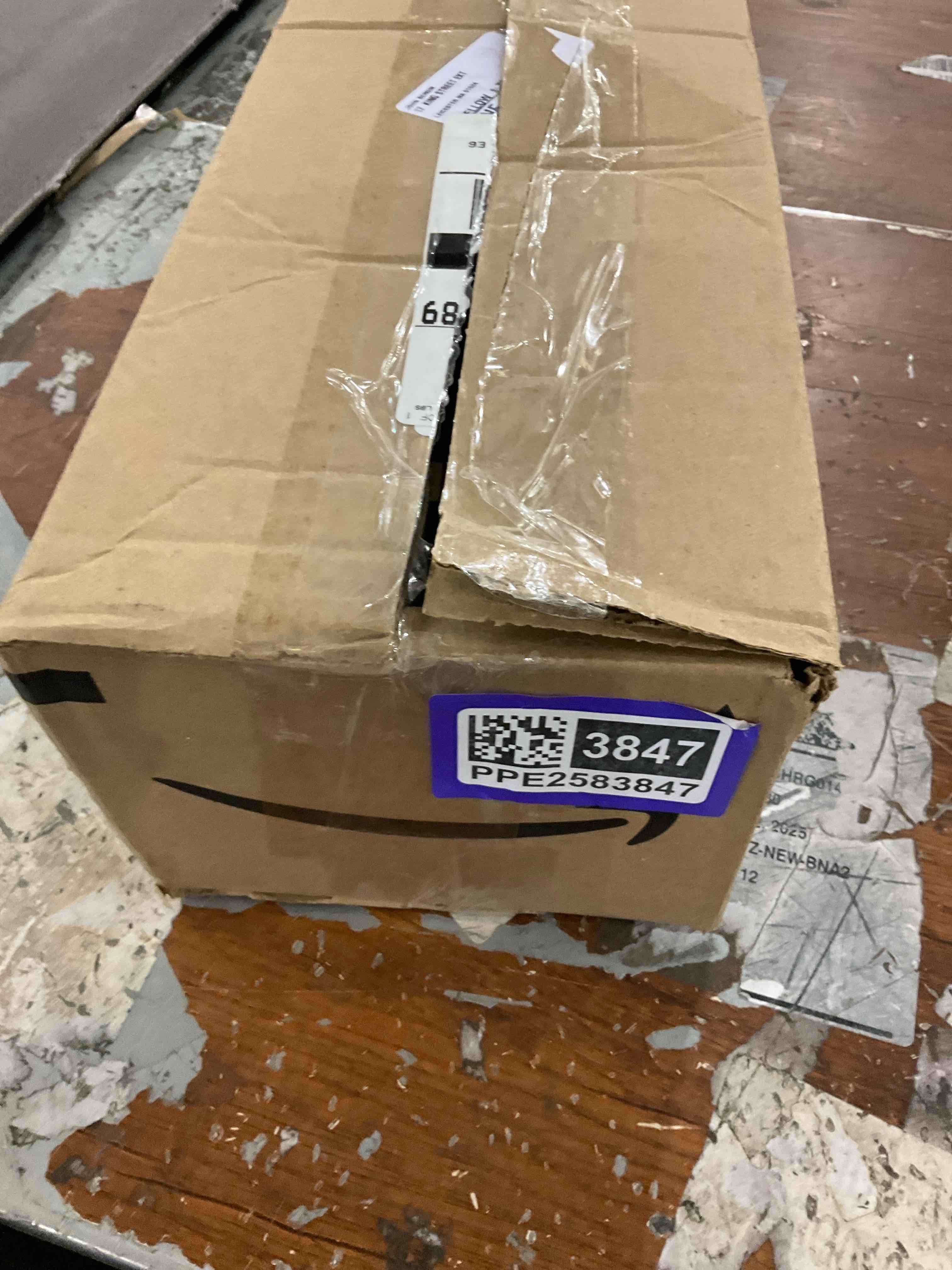 https://s3.amazonaws.com/lotting-images-prod/bidfta/PPE2583847_1745929890829.jpeg