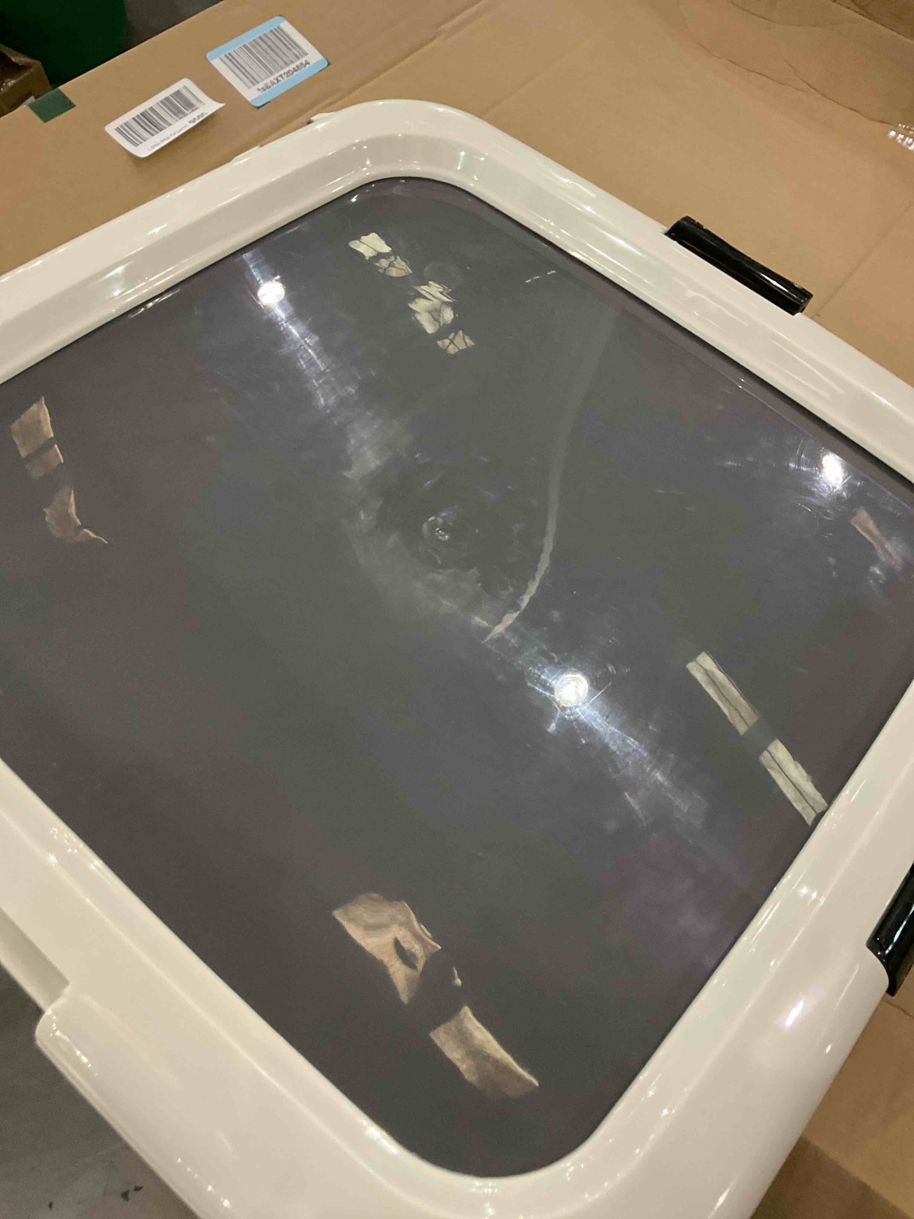 https://s3.amazonaws.com/lotting-images-prod/bidfta/PPE2583865_1745930565912.jpeg