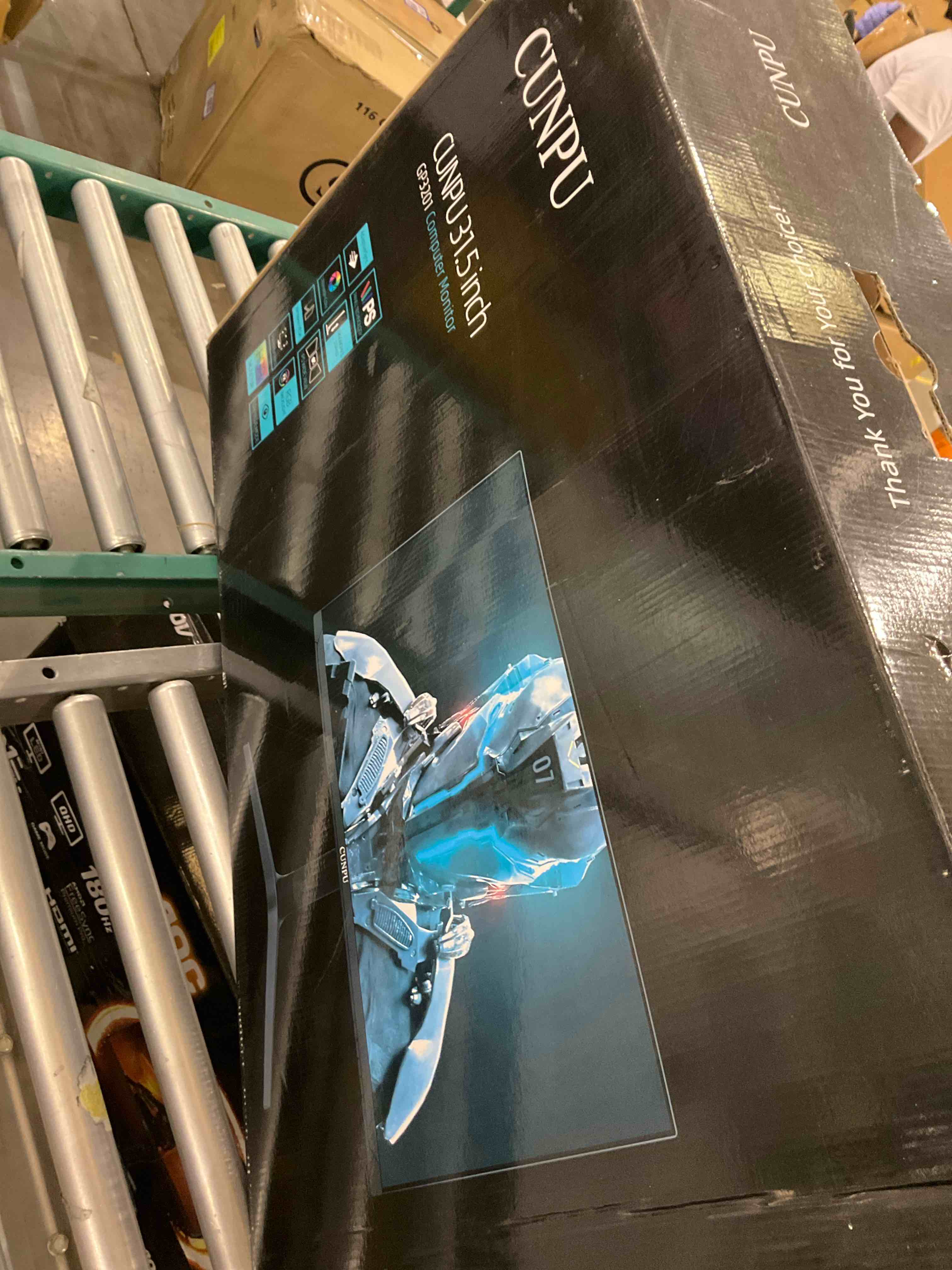 https://s3.amazonaws.com/lotting-images-prod/bidfta/PPE2583875_1745931025089.jpeg
